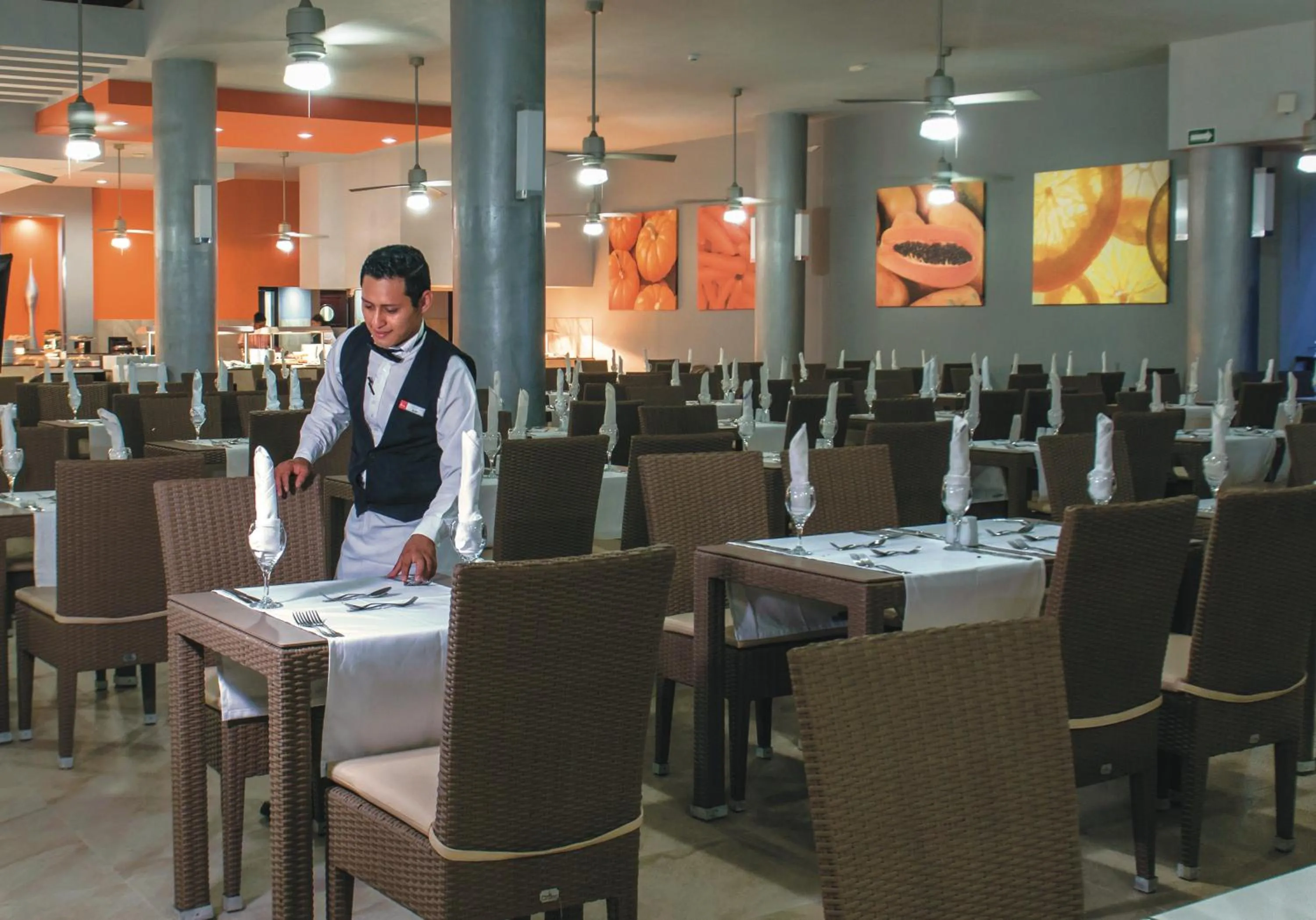 Restaurant/places to eat in Riu Lupita - All Inclusive