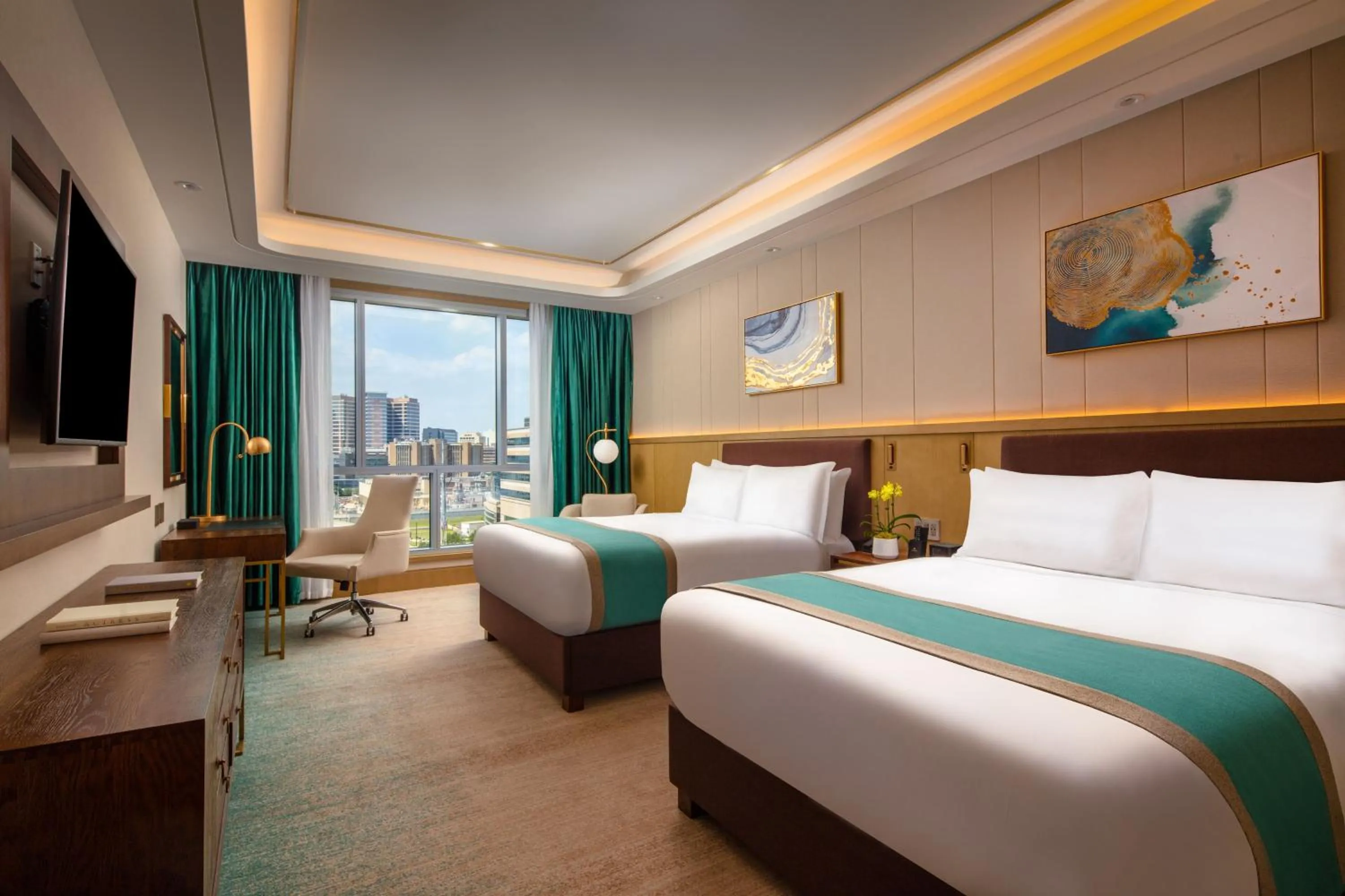 Bedroom, Bed in Blossom Hotel Houston, Curio Collection by Hilton