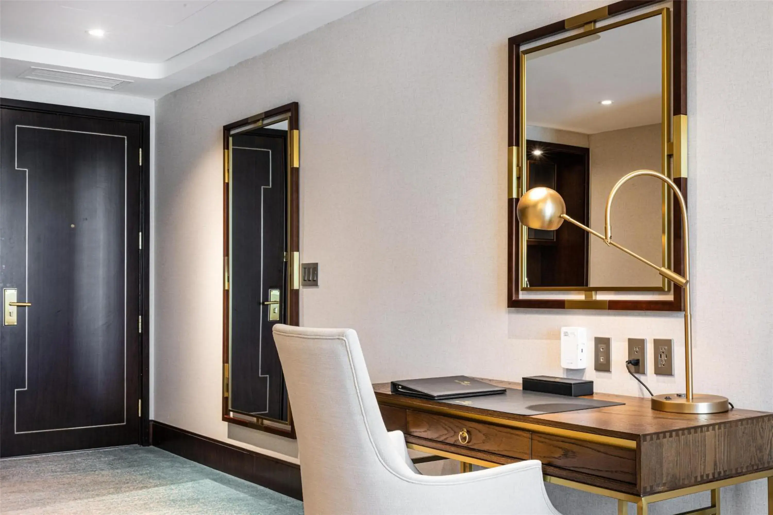 Bedroom in Blossom Hotel Houston, Curio Collection by Hilton Bedroom in Blossom Hotel Houston, Curio Collection by Hilton