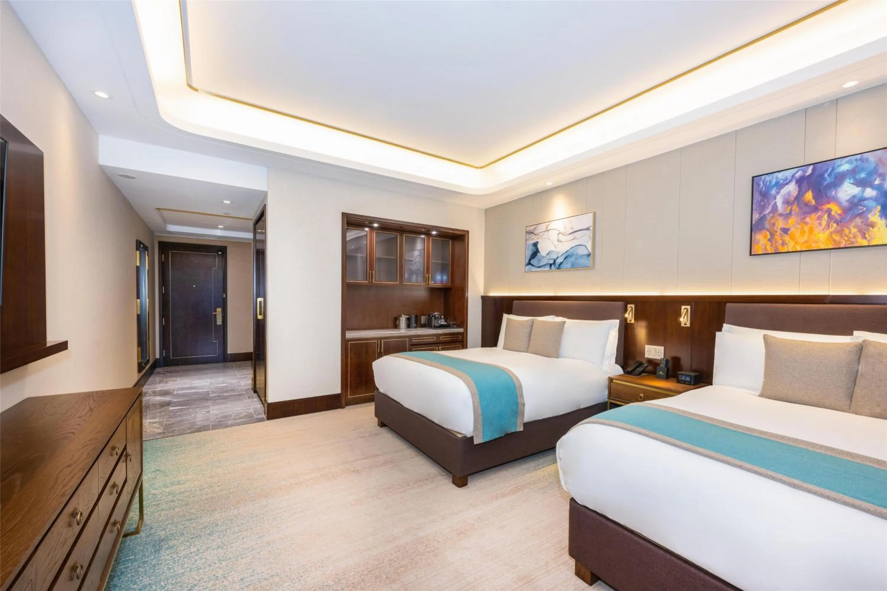 Bed in Blossom Hotel Houston, Curio Collection by Hilton