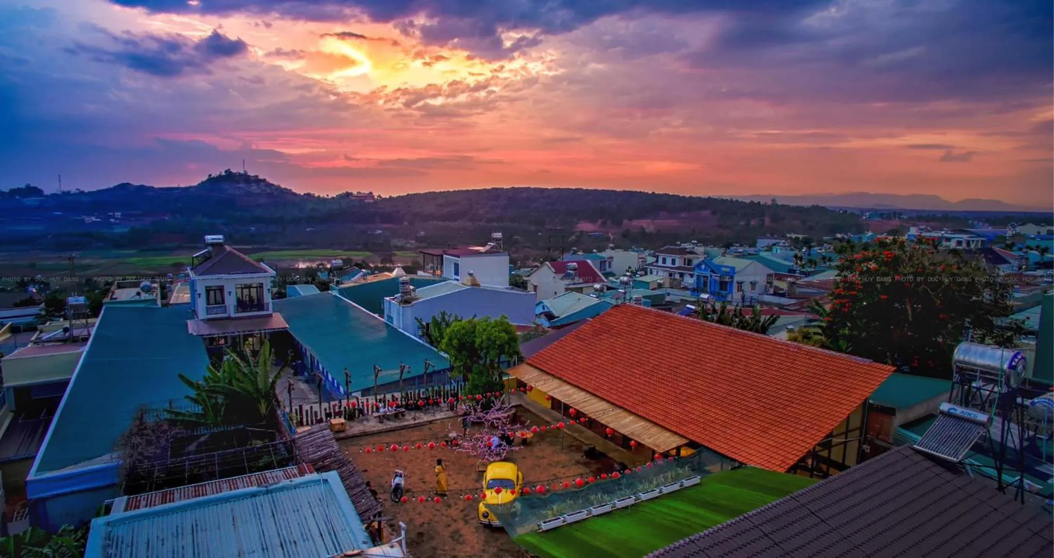 Sunset in Nhà của Nếp