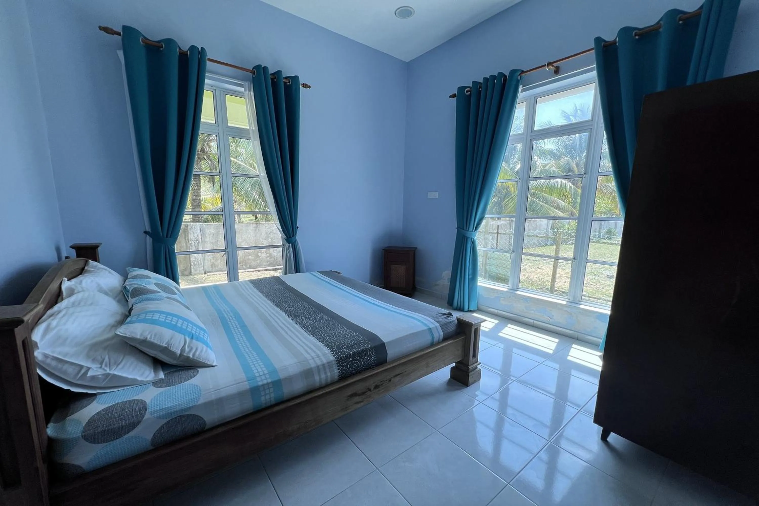 Bedroom, Bed in Saujana Villa Cherok Paloh, Kuantan Beach