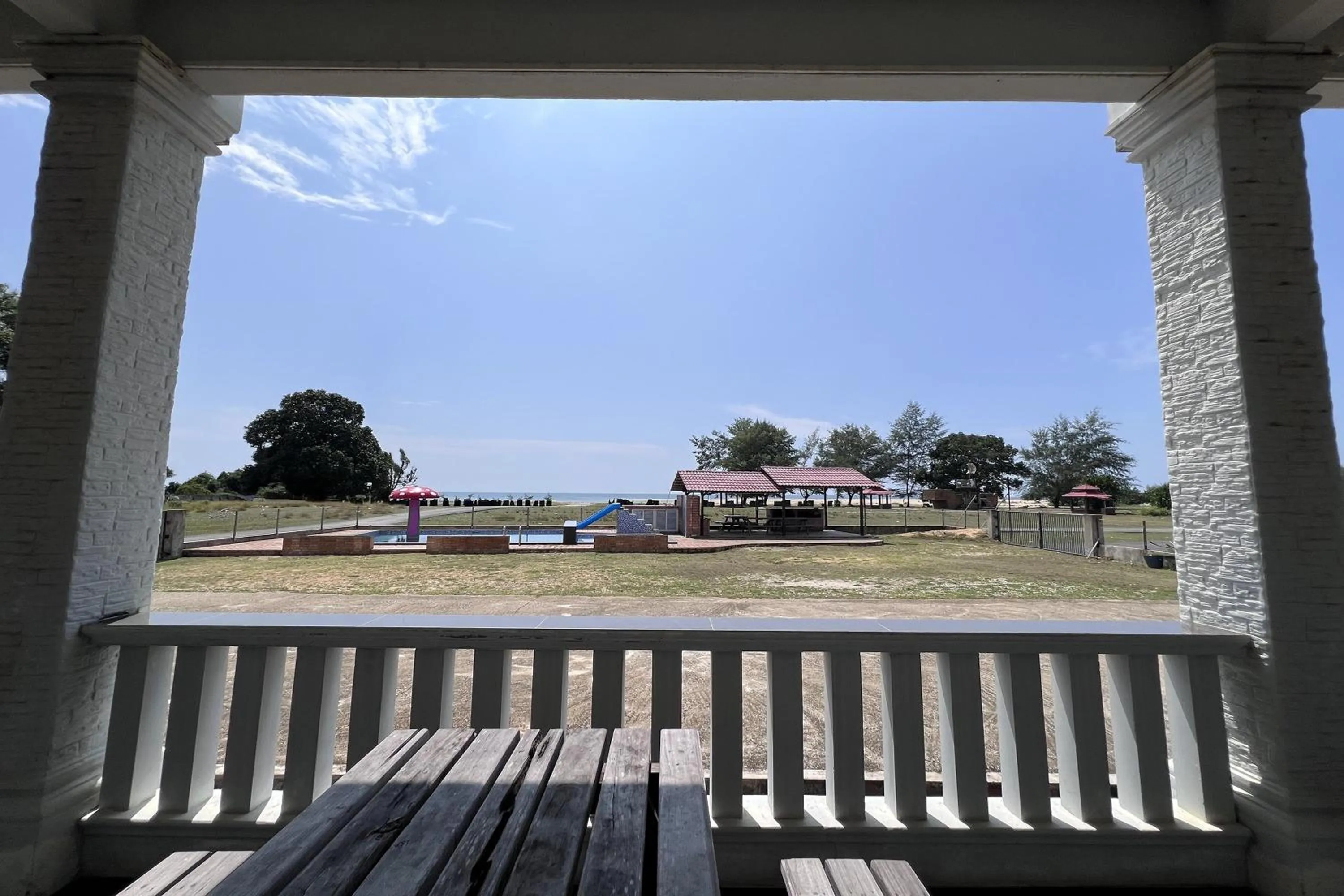 Balcony/Terrace in Saujana Villa Cherok Paloh, Kuantan Beach
