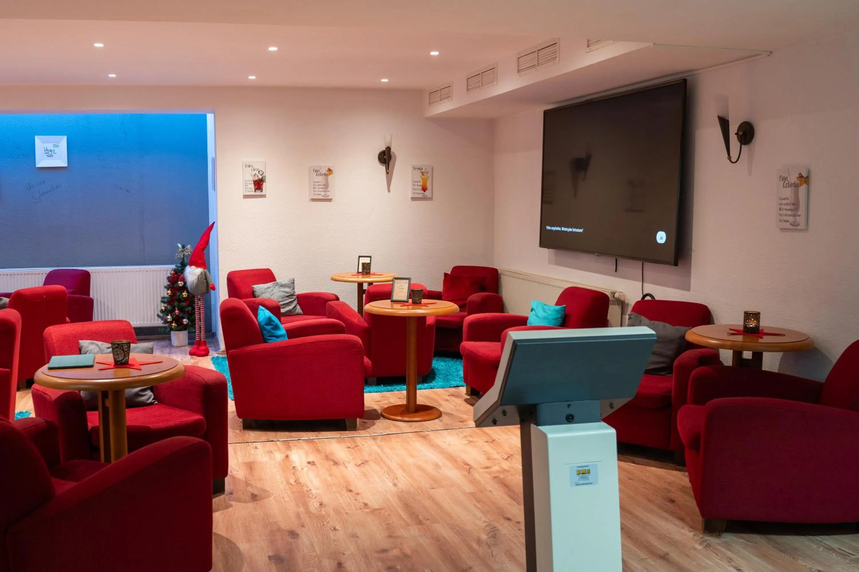 Nightclub / DJ in Berghotel Drei Brüder Höhe