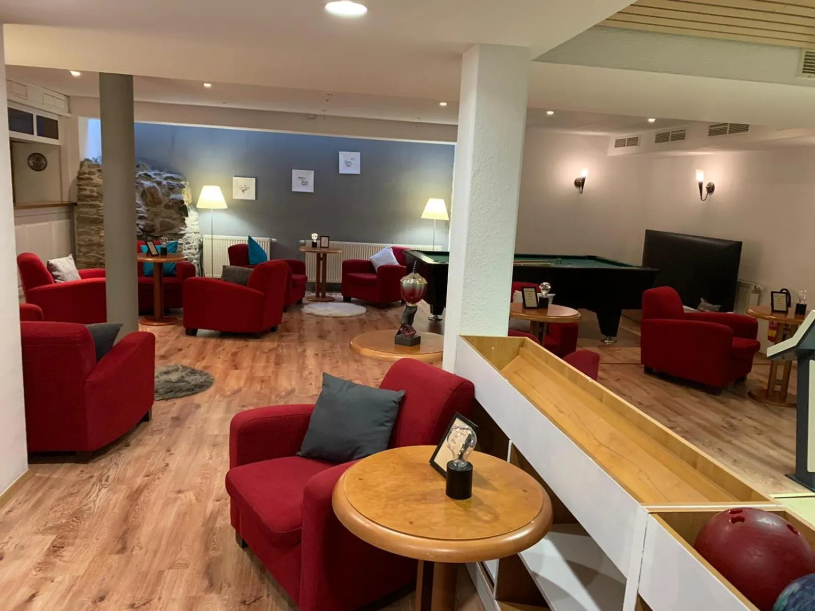 Lounge or bar in Berghotel Drei Brüder Höhe