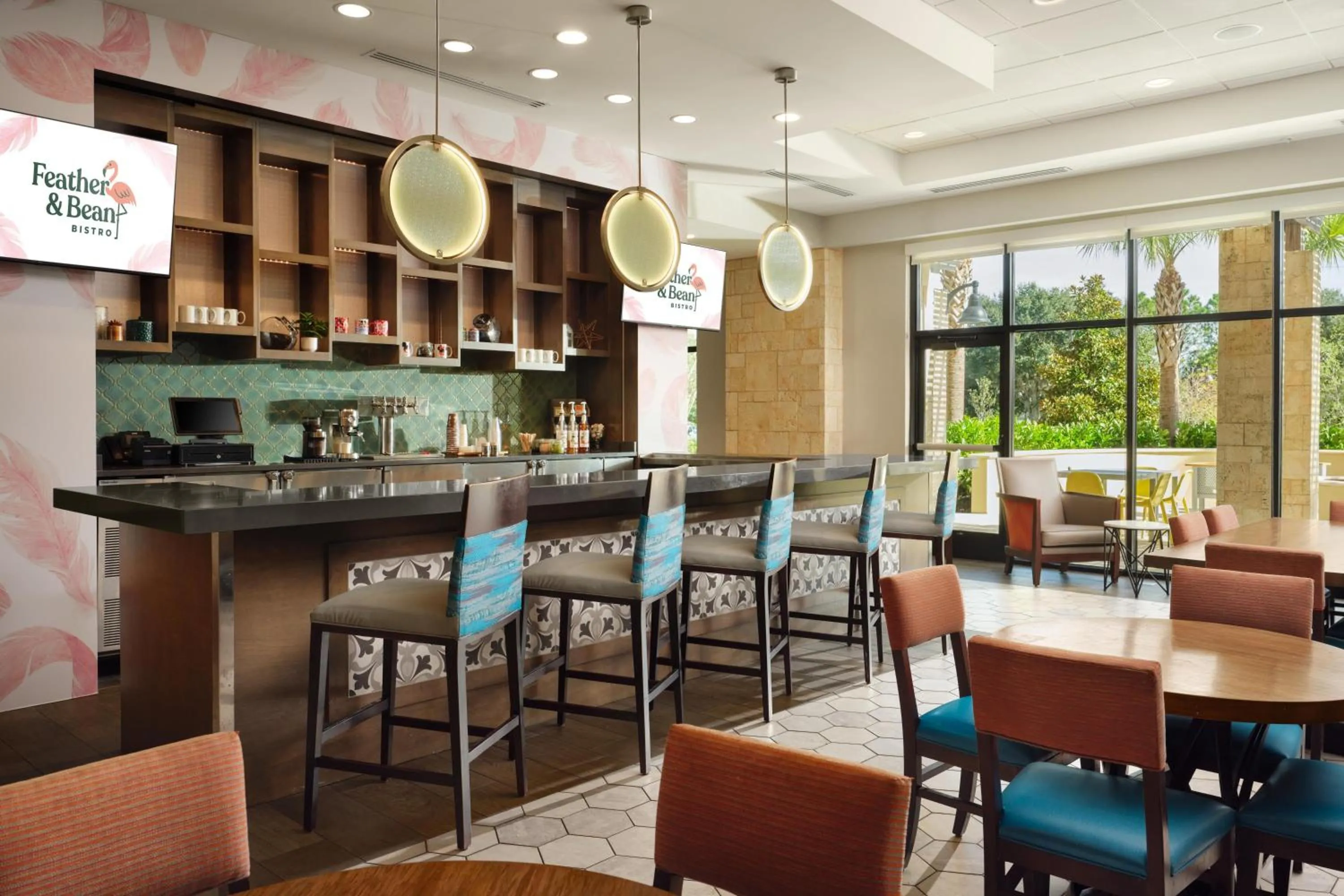 Lounge or bar in Home2 Suites By Hilton Orlando Flamingo Crossings, FL
