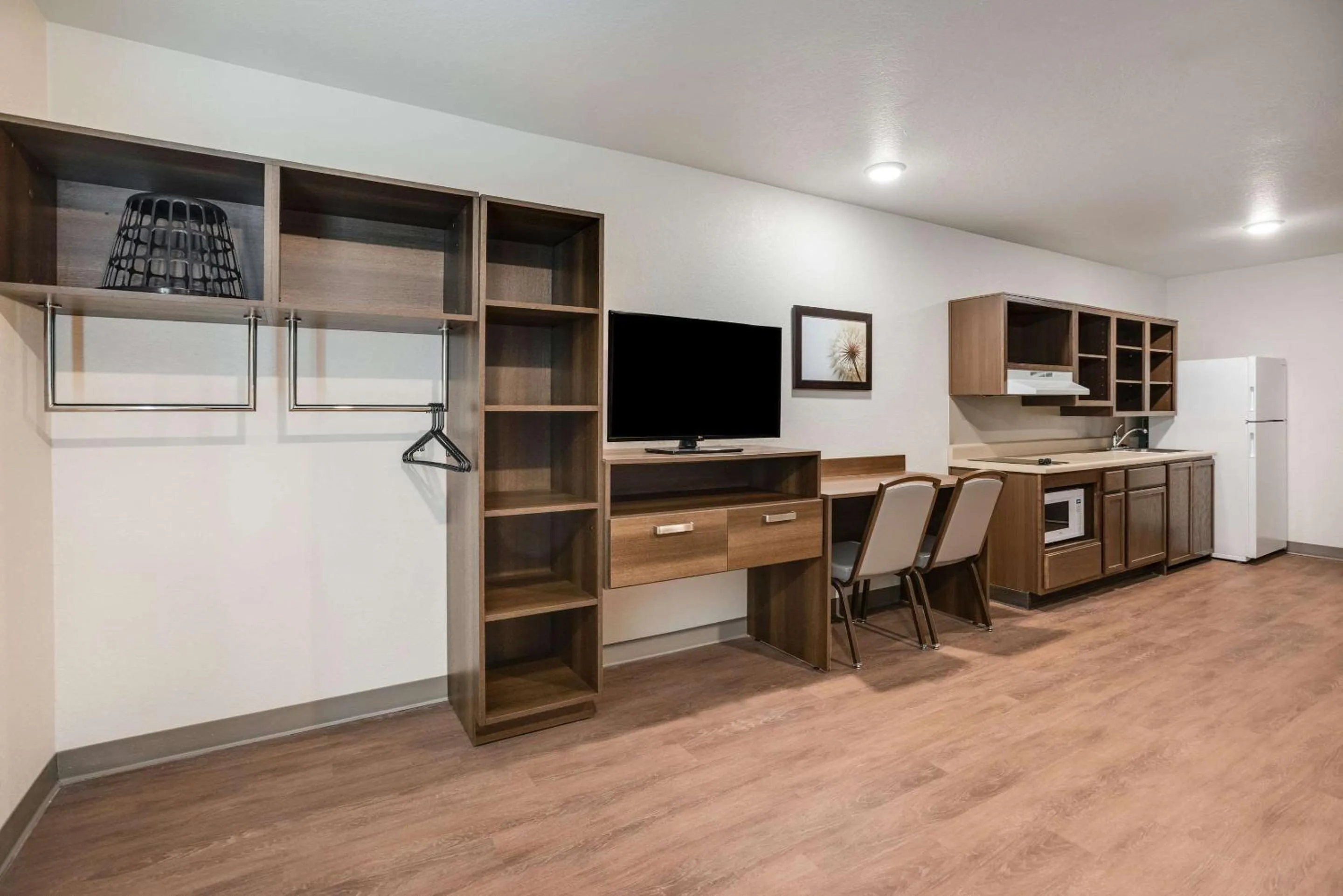 Photo of the whole room in WoodSpring Suites Sulphur - Lake Charles