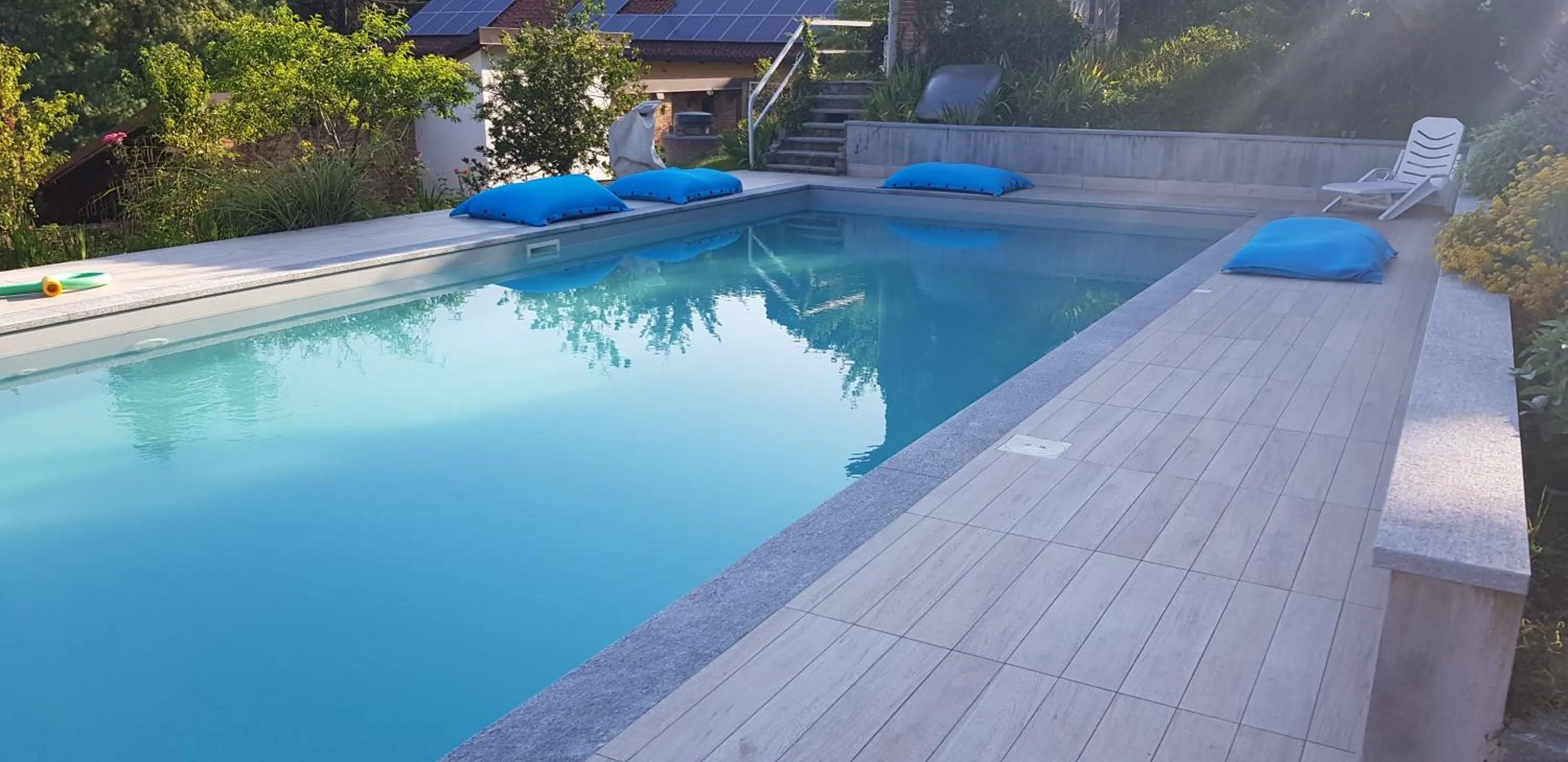 Pool view in Villa Trisano