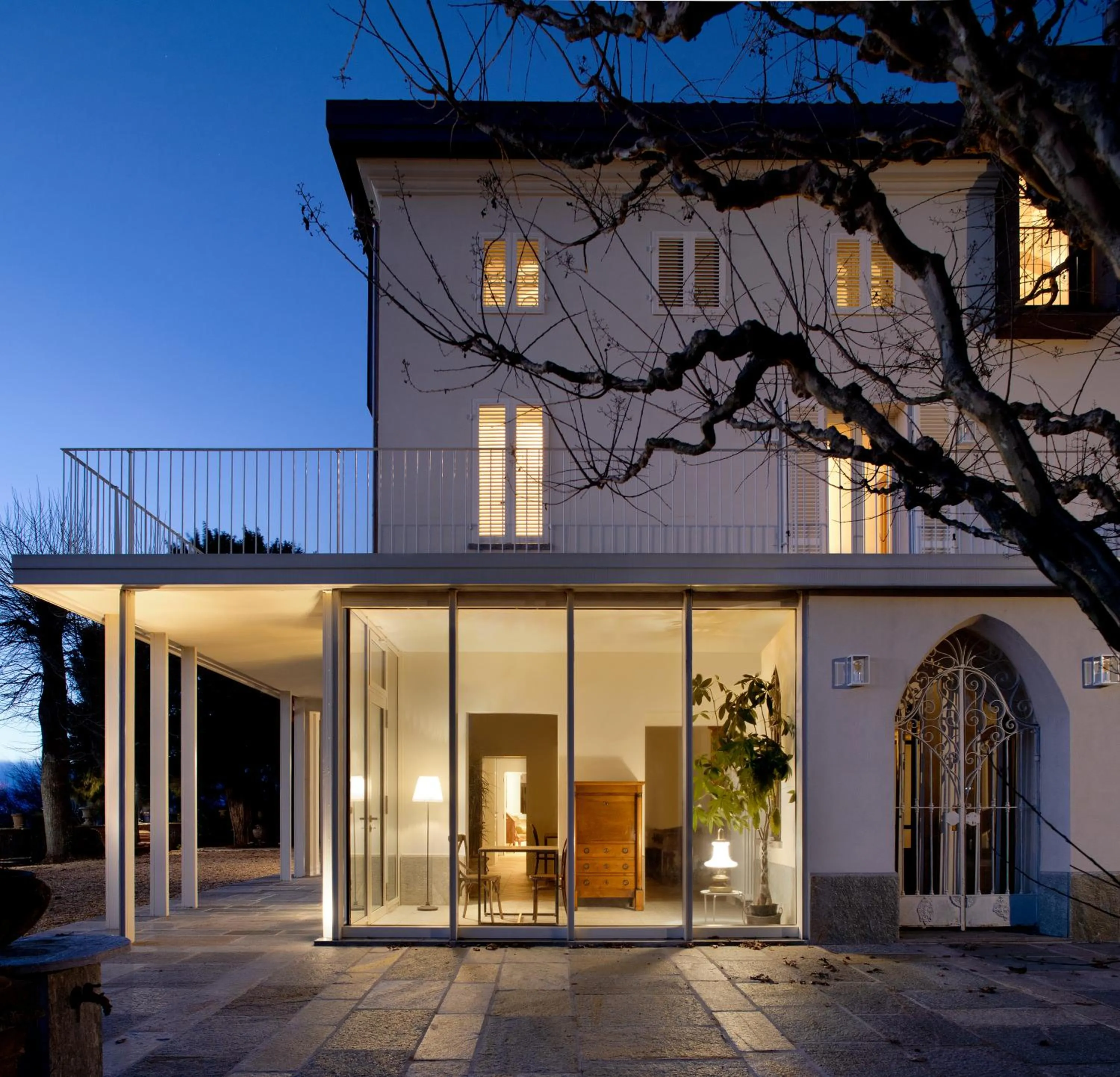 Property building in Villa Trisano