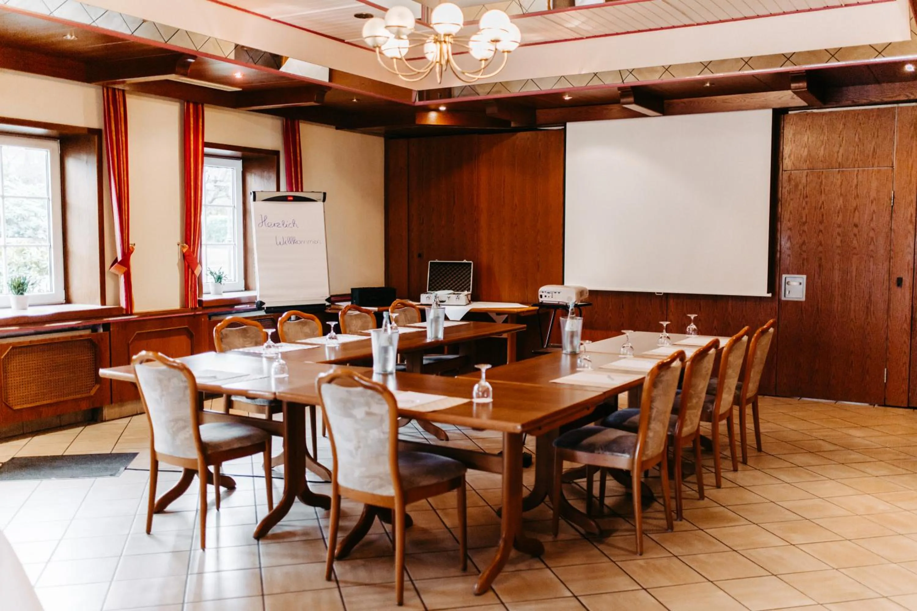 Meeting/conference room in Akzent Hotel Zur Grünen Eiche
