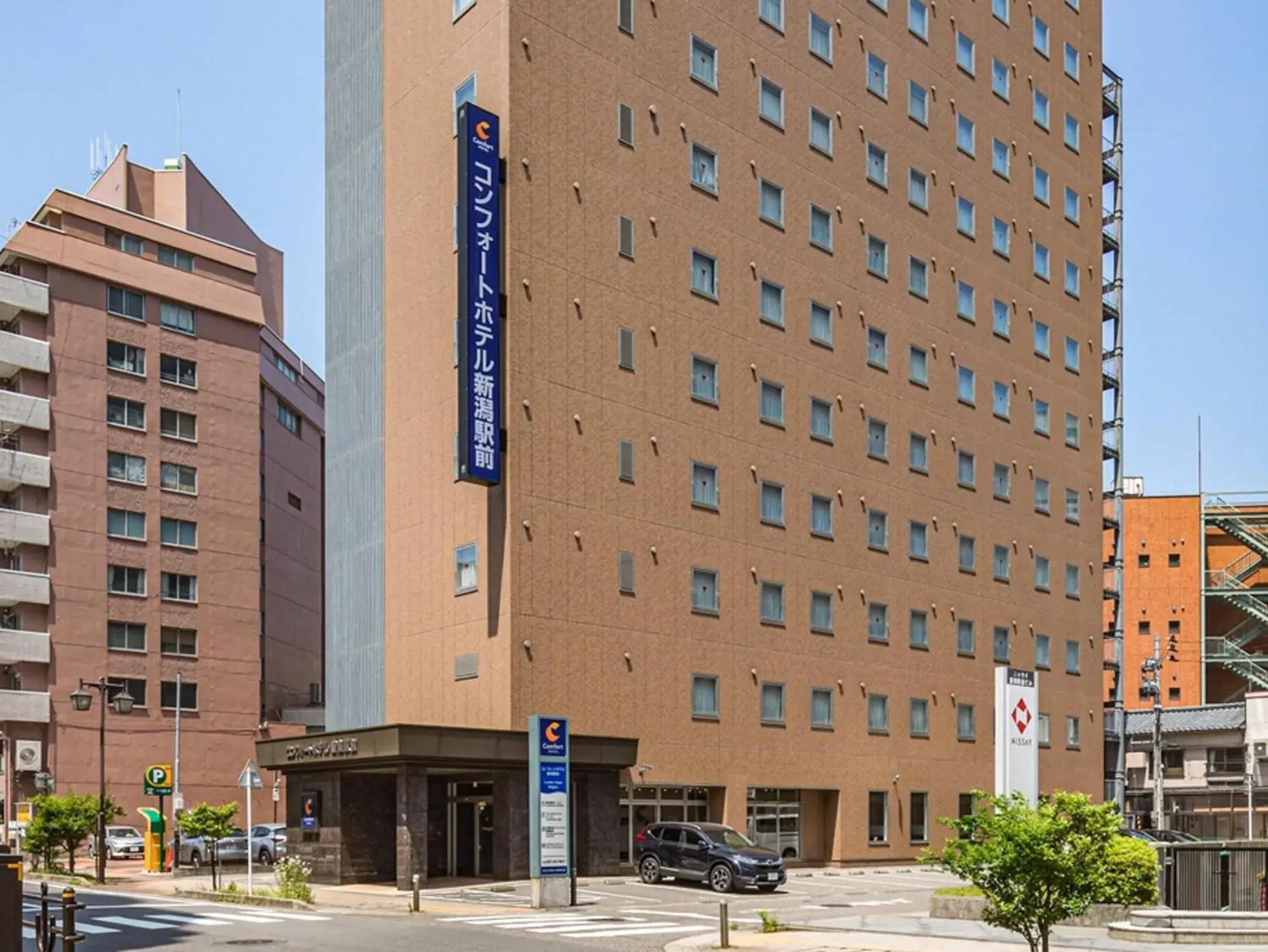 Property building in Comfort Hotel Niigata Property building in Comfort Hotel Niigata