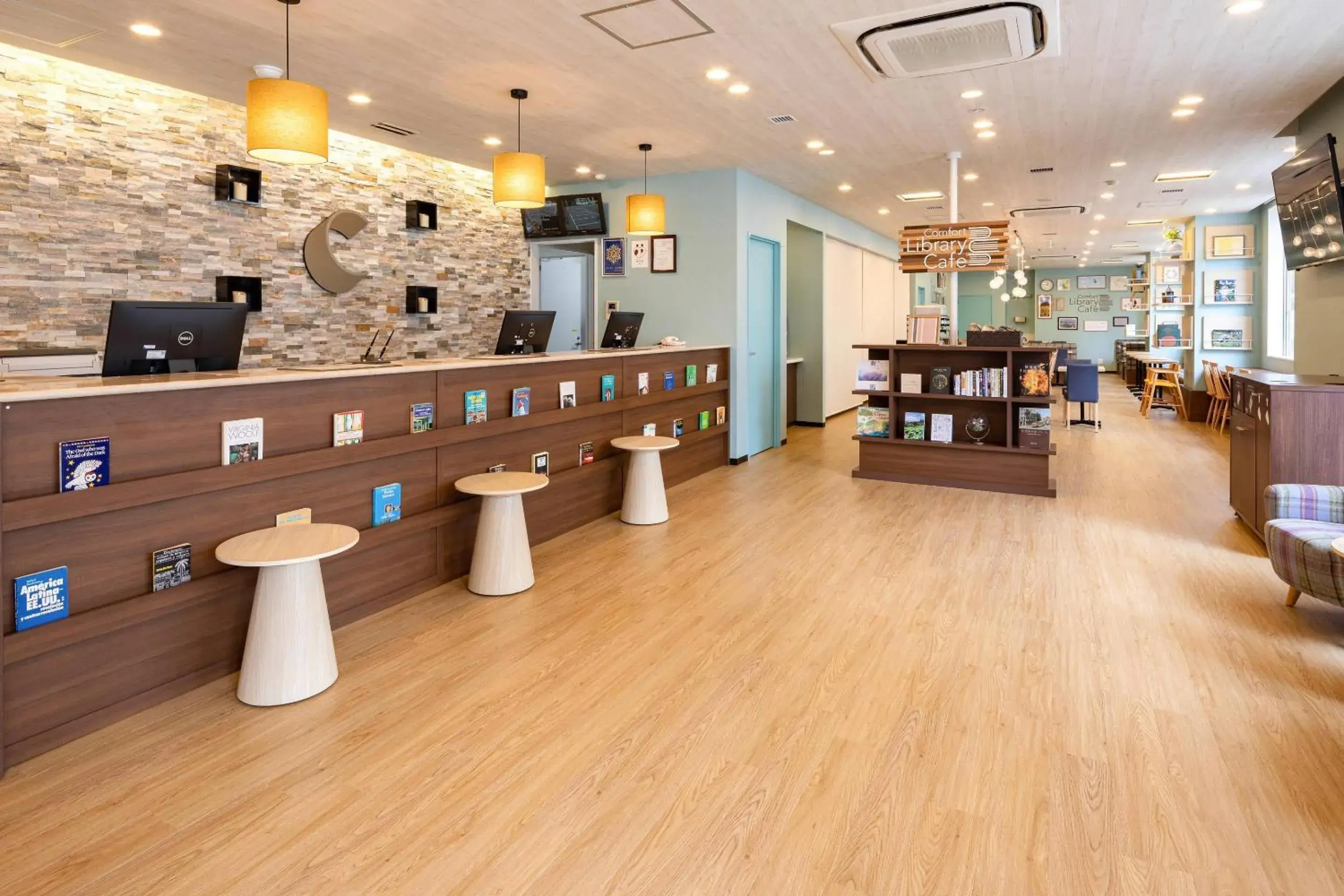 Lobby or reception in Comfort Hotel Niigata Lobby or reception in Comfort Hotel Niigata