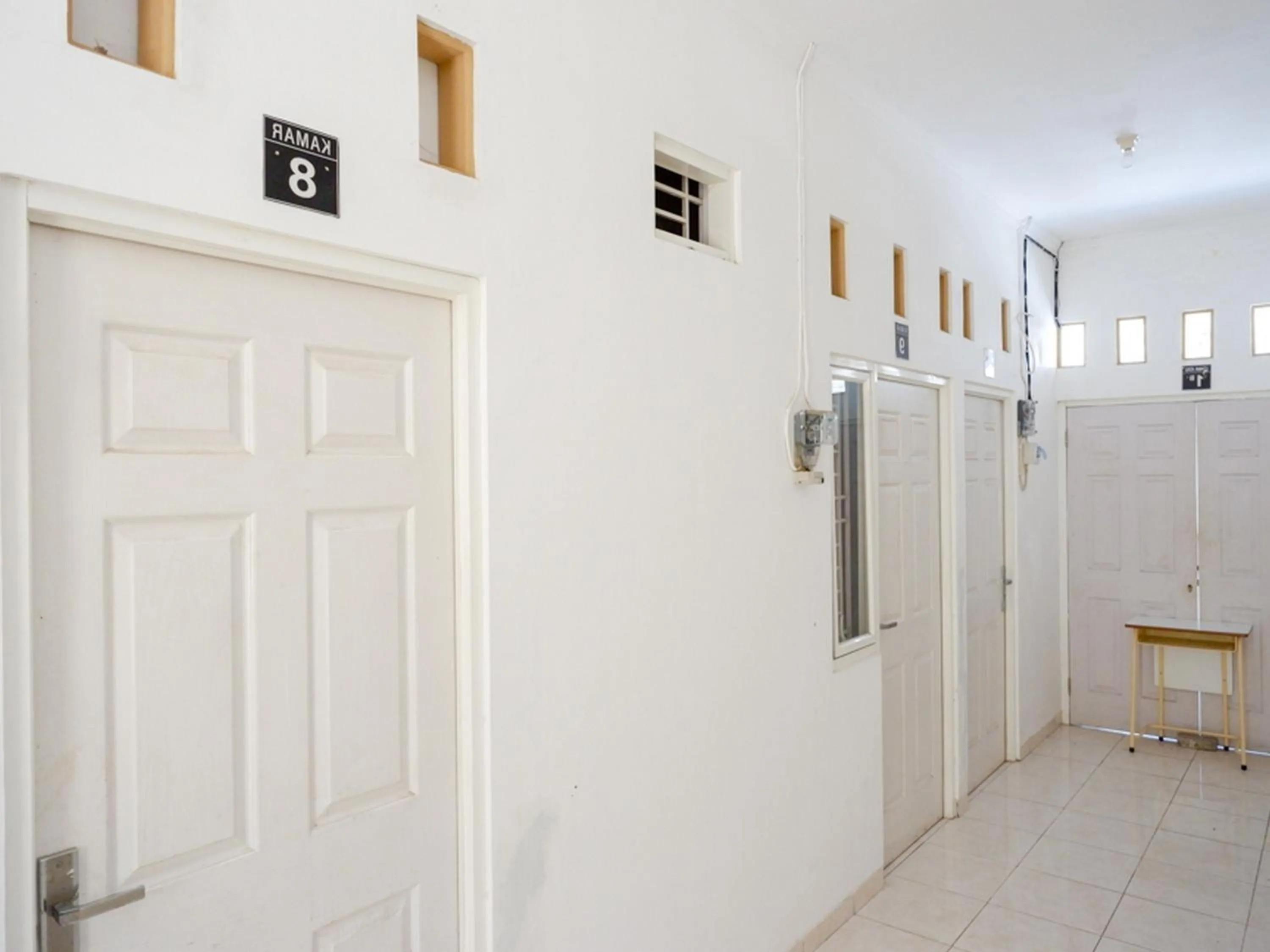 Facade/entrance in KoolKost Syariah near Universitas Diponegoro Tembalang 2