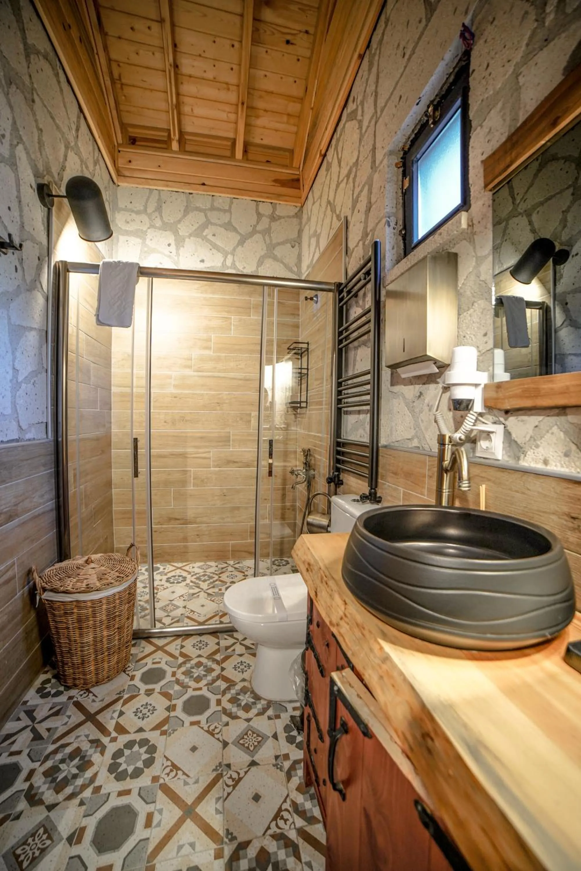 Bathroom in Pino Mar Luxury Bungalows
