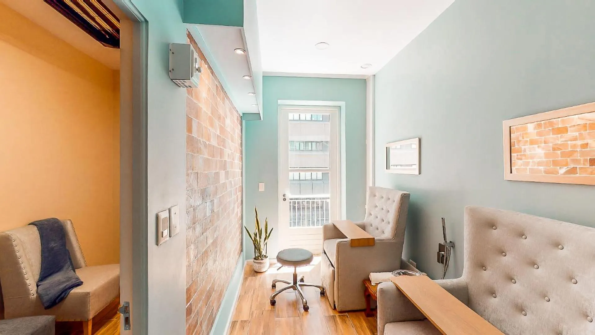 Spa and wellness centre/facilities in Urban Oasis Aparthotel