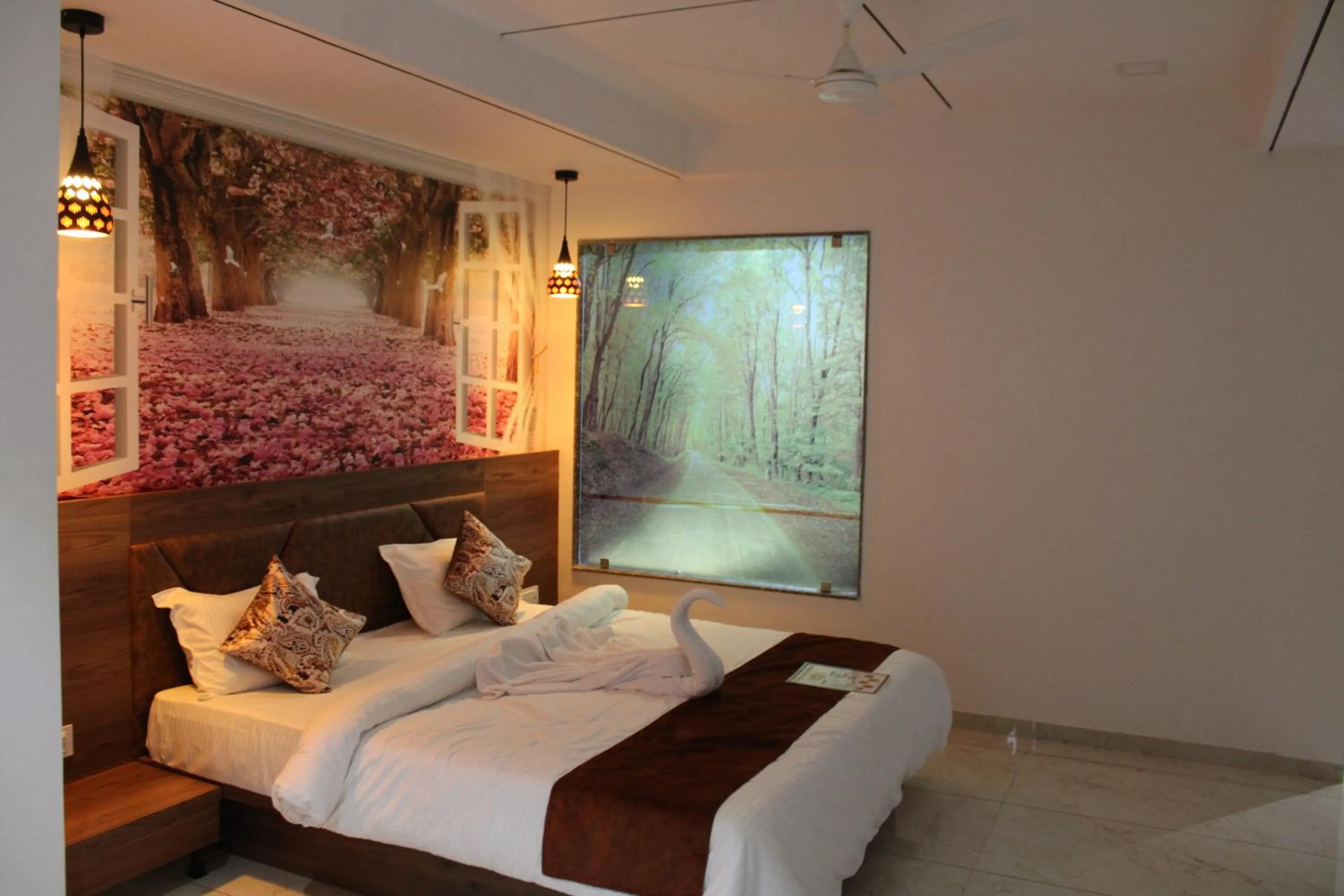 Bed in Hotel The Grand Piano - Best Business Hotel in Patan