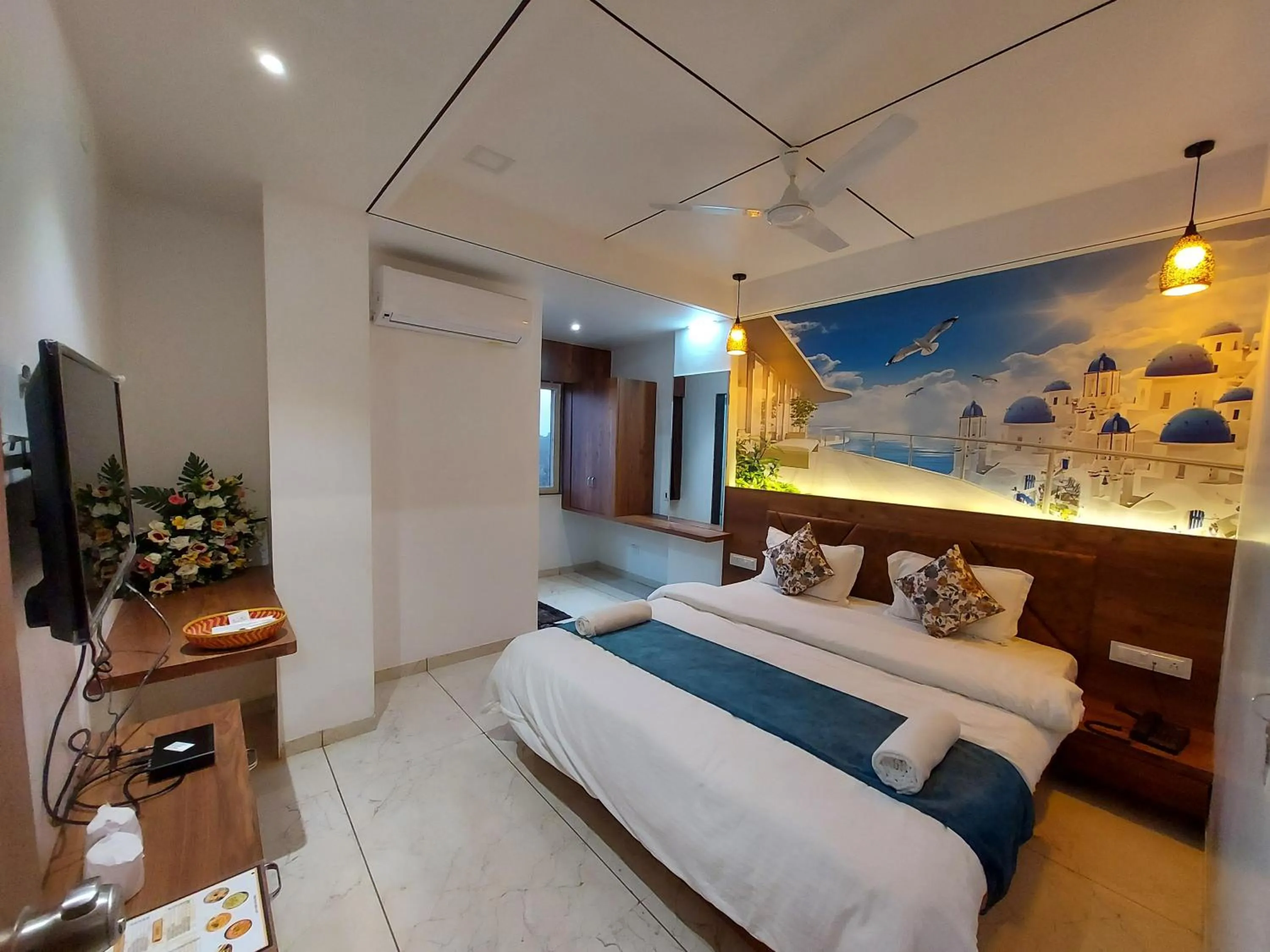 Bed in Hotel The Grand Piano - Best Business Hotel in Patan