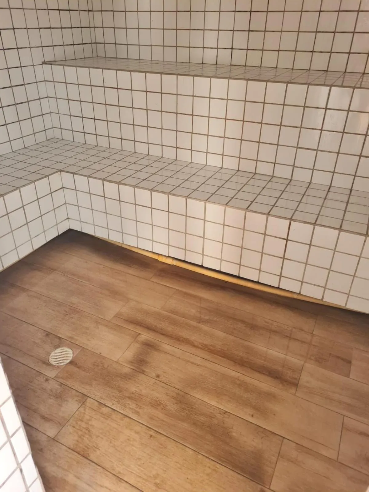 Sauna in Flat Beach Class Muro Alto 1107