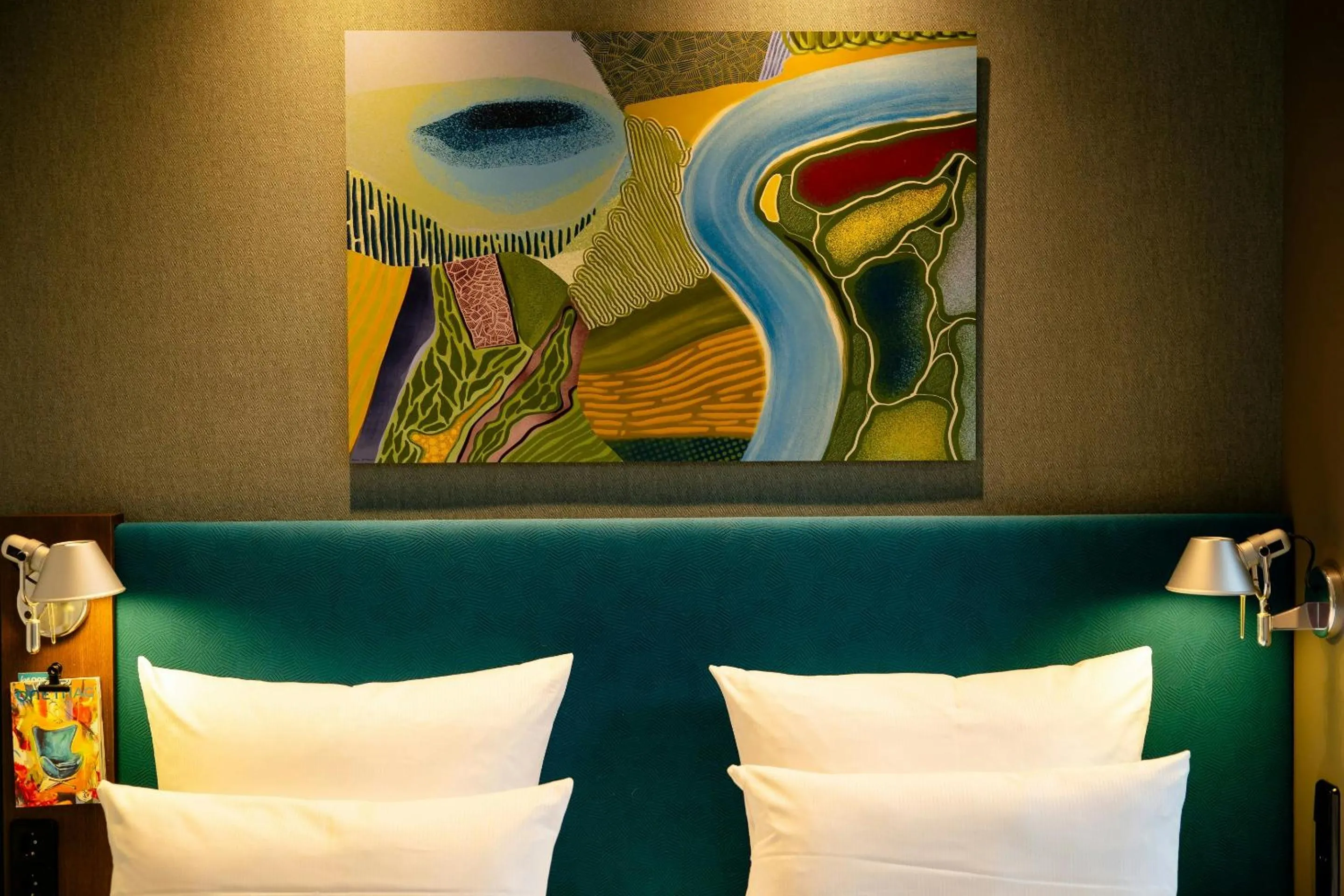 Photo of the whole room in Motel One Wiesbaden