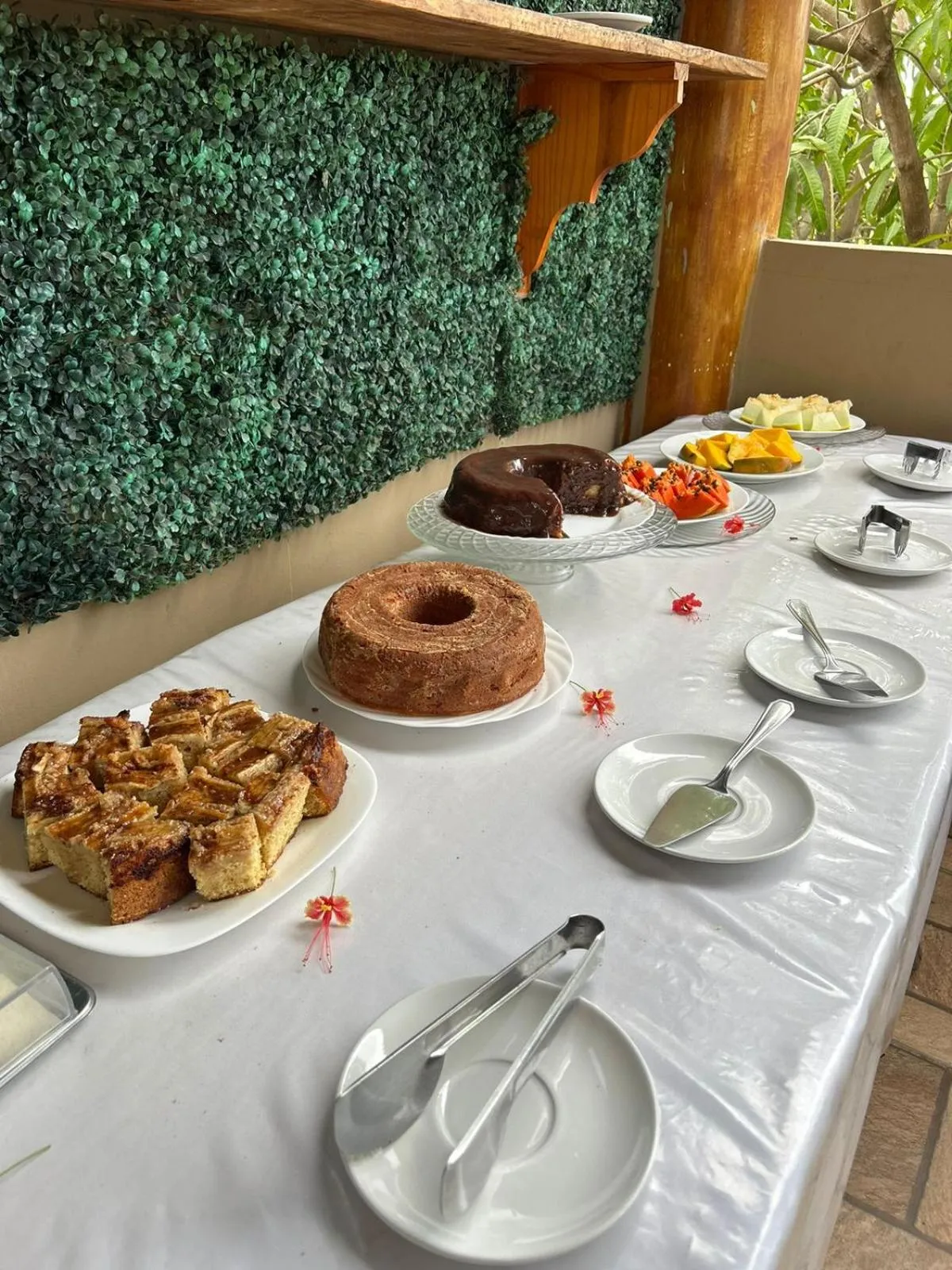 Breakfast in Uru Pousada