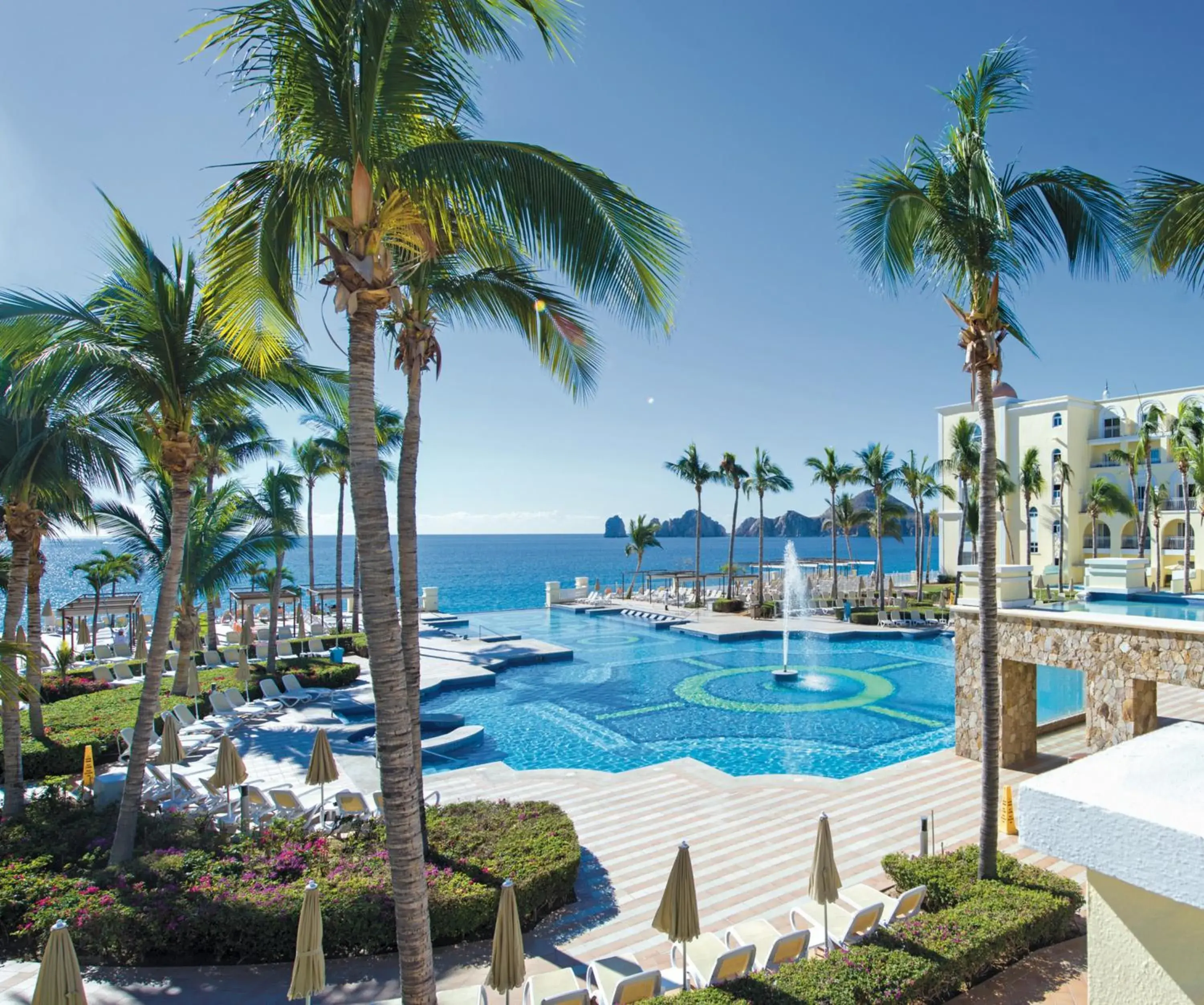 Pool view in Riu Palace Cabo San Lucas - All Inclusive Pool view in Riu Palace Cabo San Lucas - All Inclusive