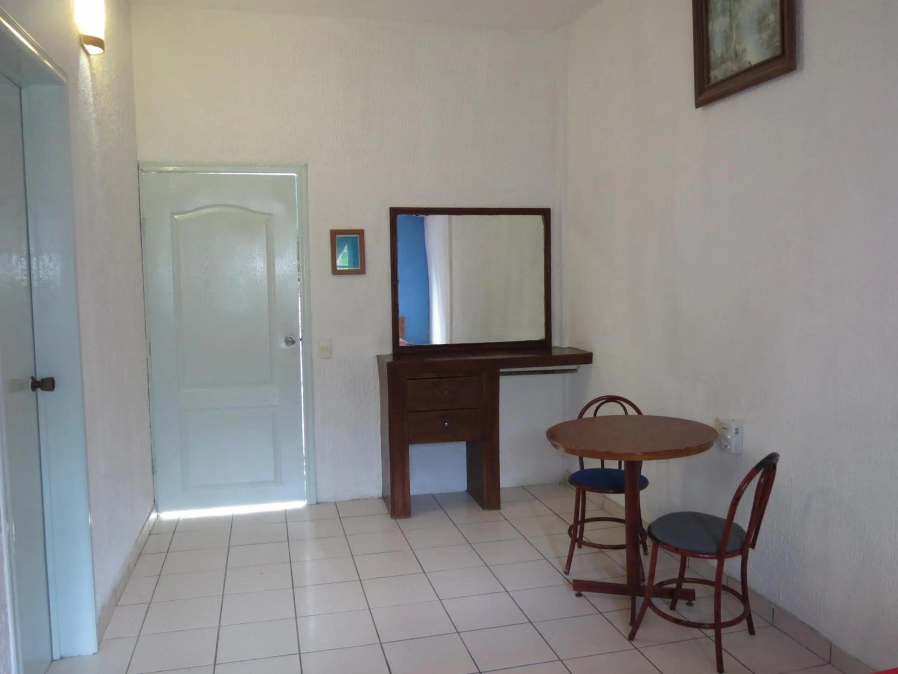 Seating area in Hotel Albri by Rotamundos