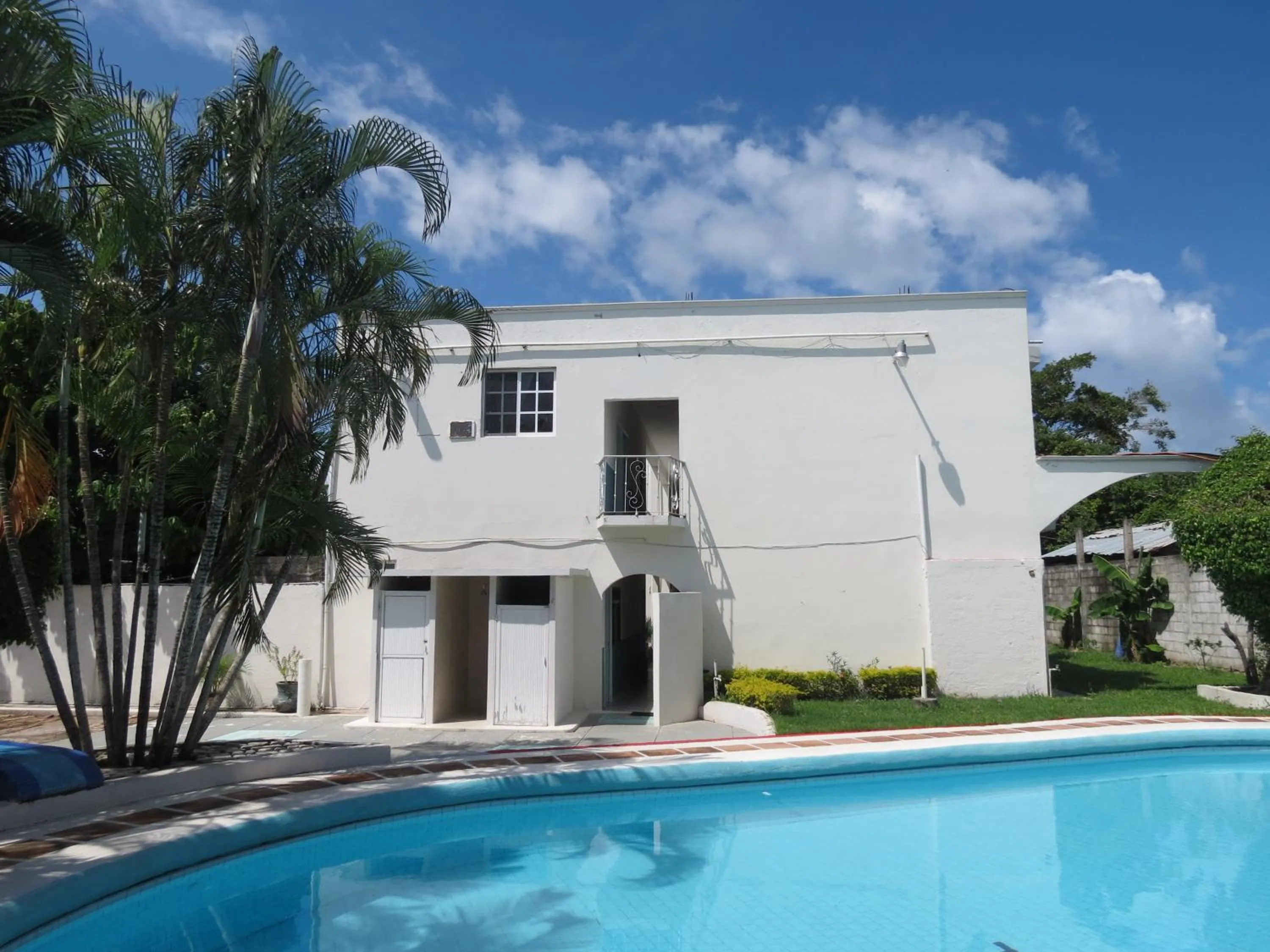 Beach in Hotel Albri by Rotamundos