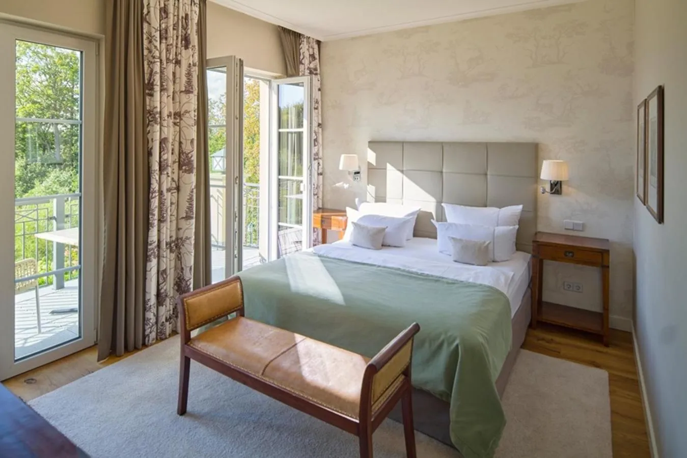 Photo of the whole room, Bed in Naturresort & Spa Schindelbruch