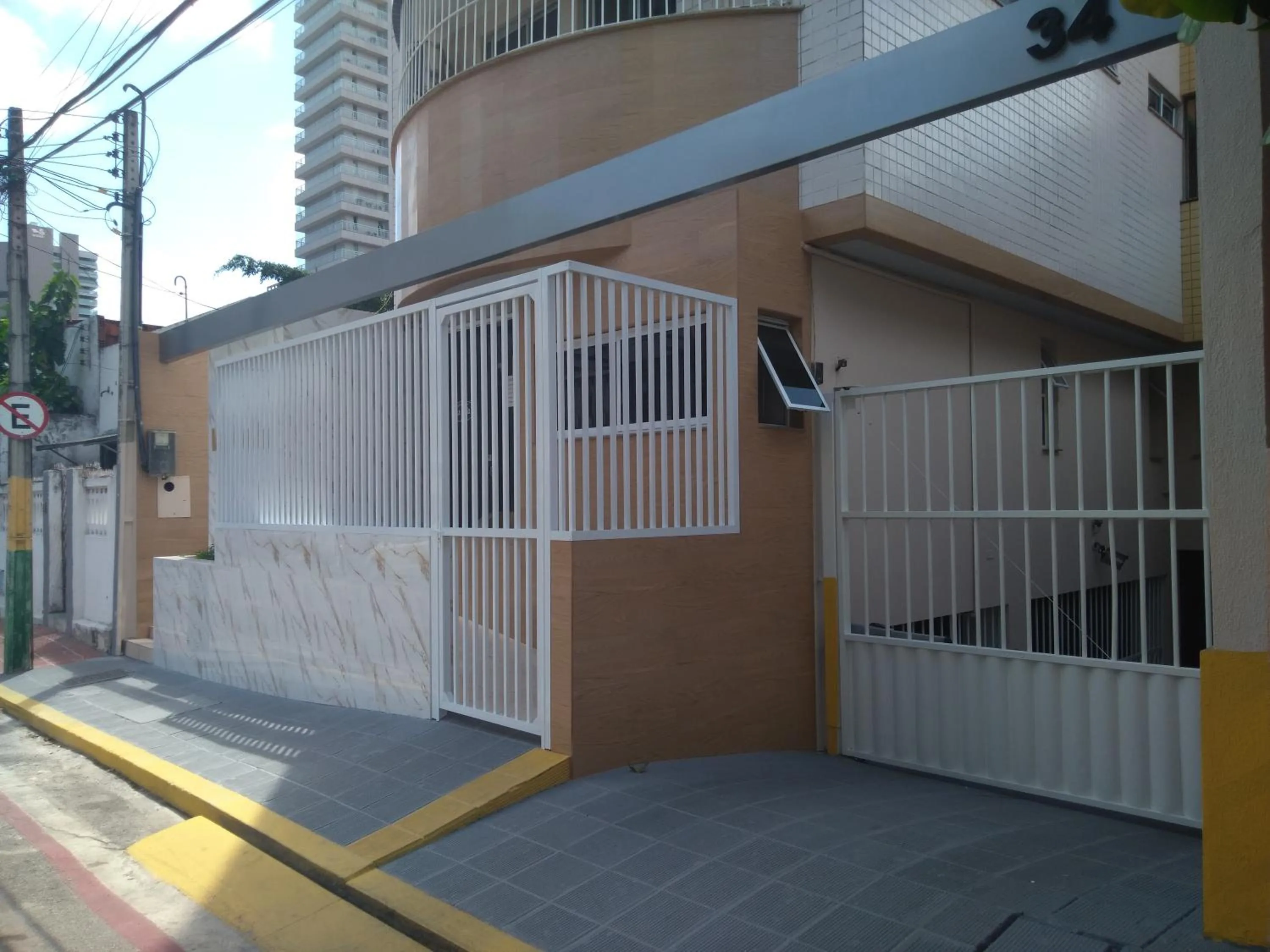 Property building in Condomínio Flat La Perla