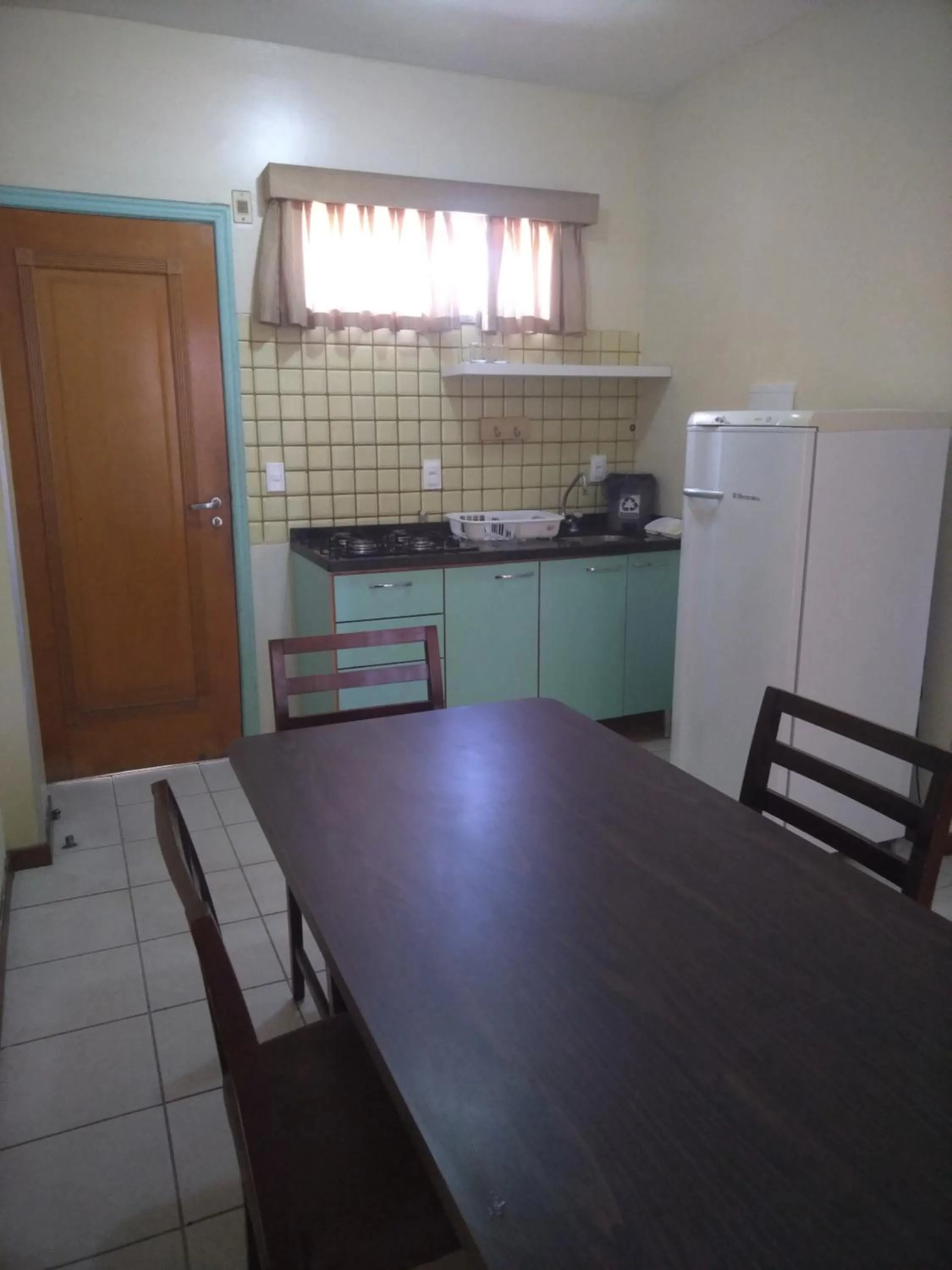 Dining area in Condomínio Flat La Perla