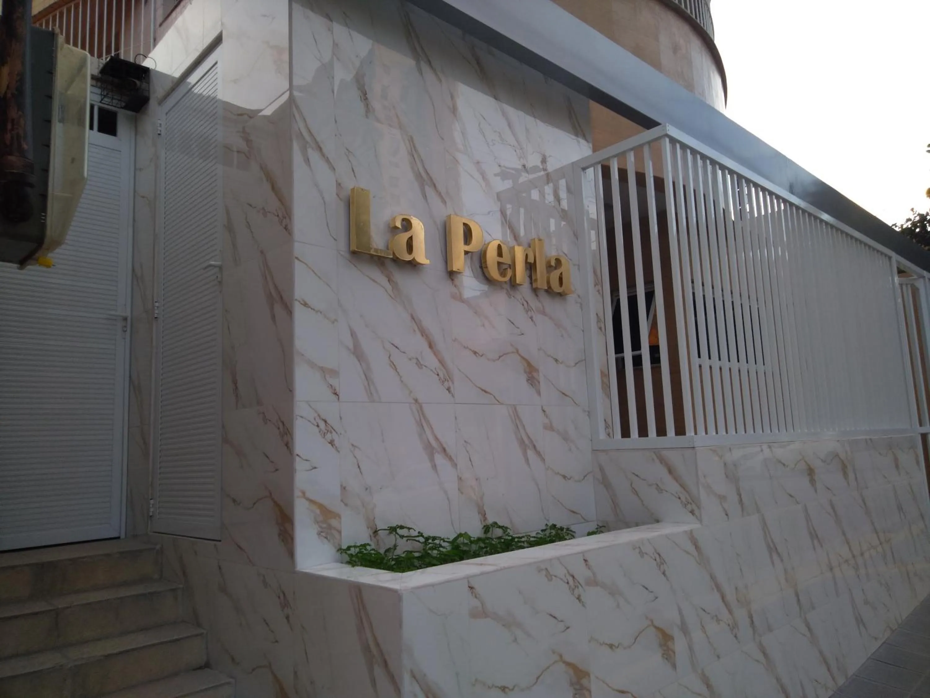 Property building in Condomínio Flat La Perla