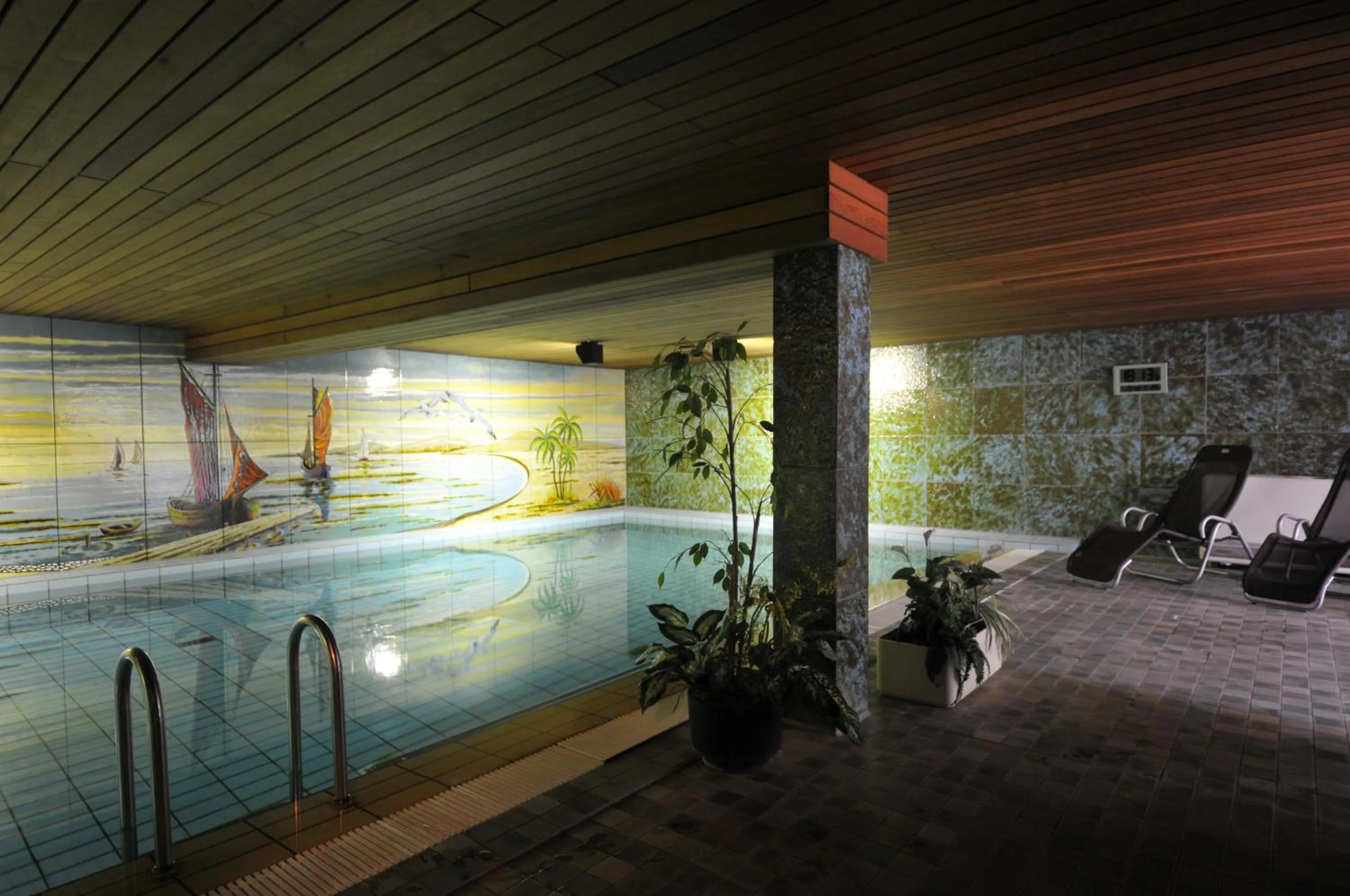 Swimming pool in Hotel Waldersee