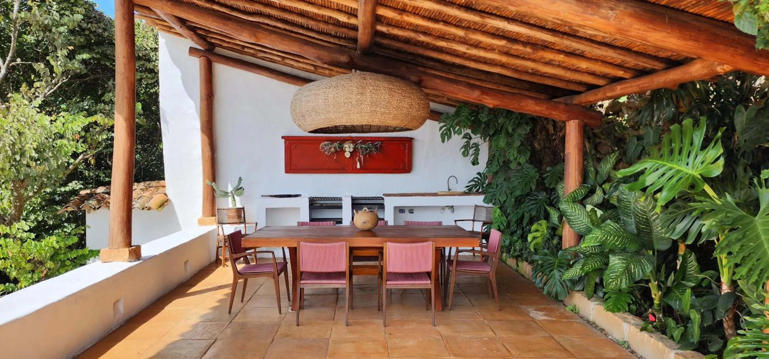 Dining area in Casa Yahri