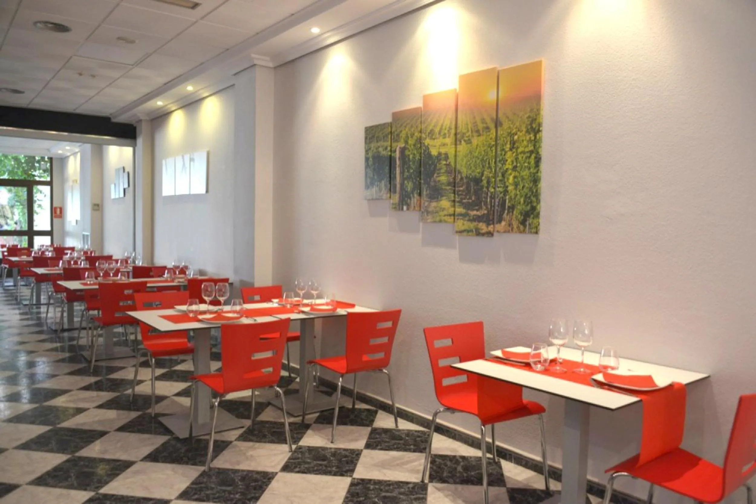 Restaurant/places to eat in Alcalá del Jucar Hotel Pelayo