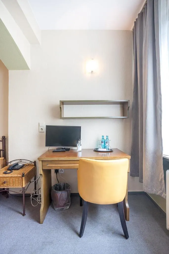 TV and multimedia in Hotel Union by TM