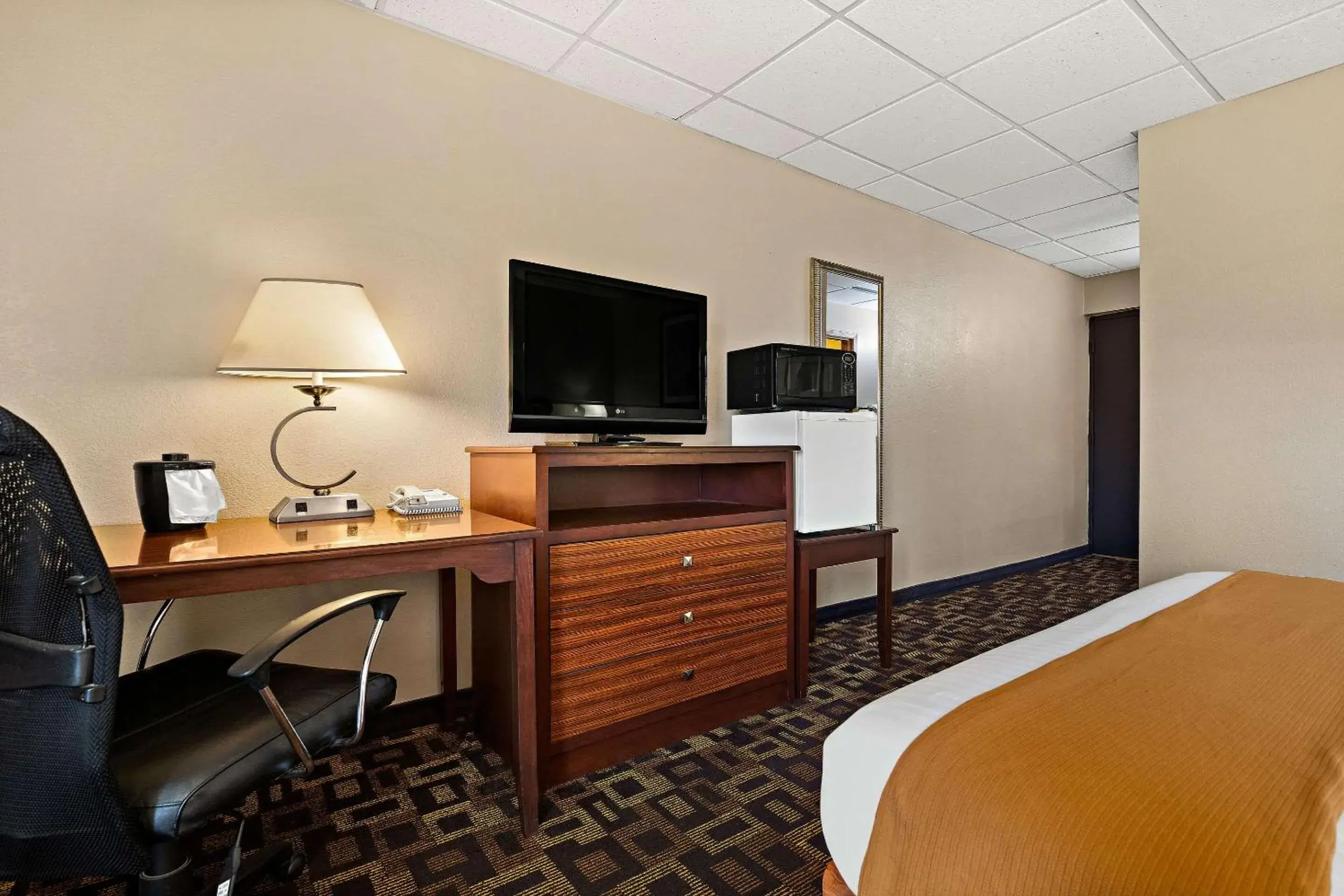 Bedroom, Bed in Rodeway Inn Bedroom, Bed in Rodeway Inn