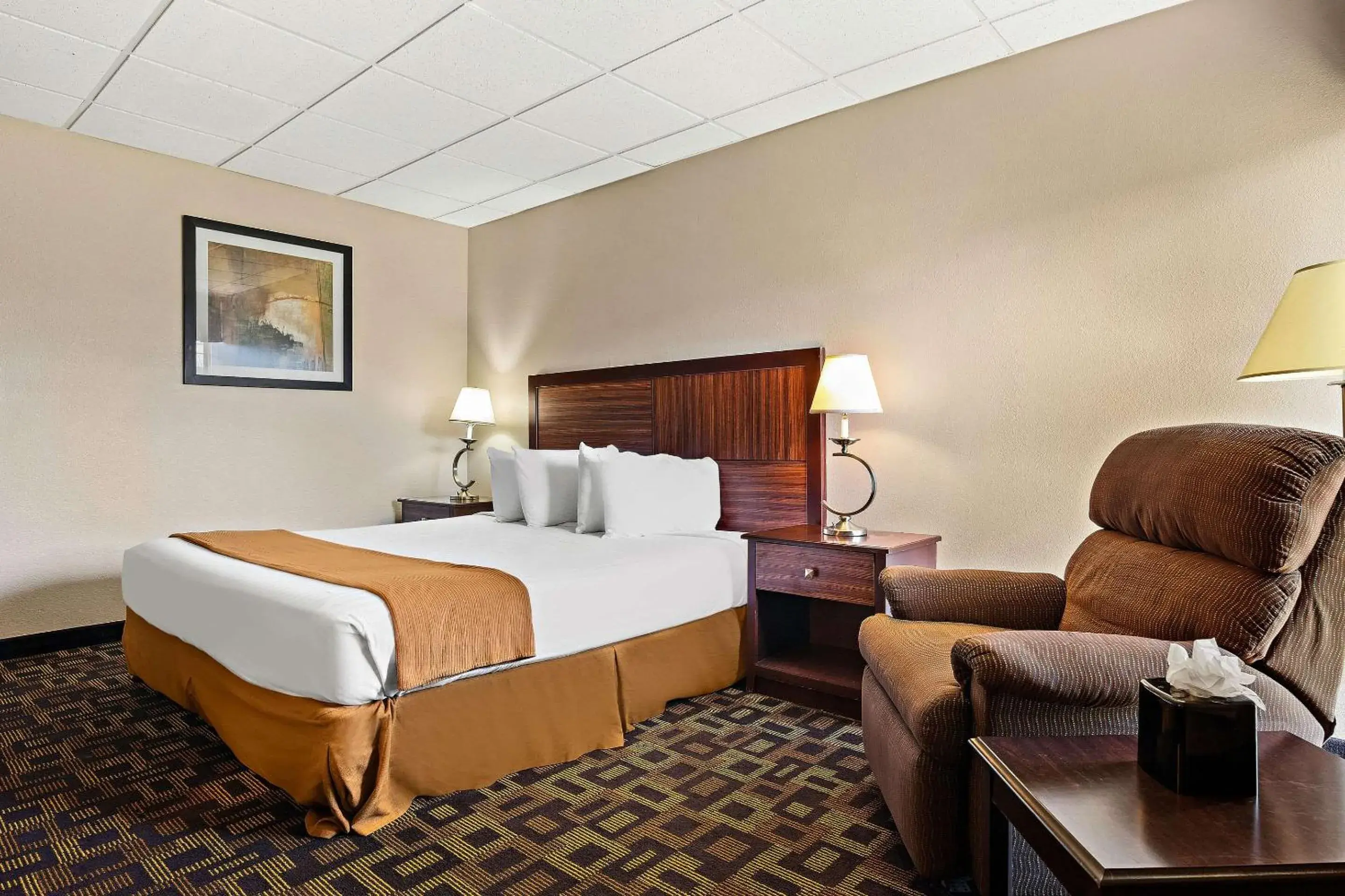 Bedroom, Bed in Rodeway Inn Bedroom, Bed in Rodeway Inn