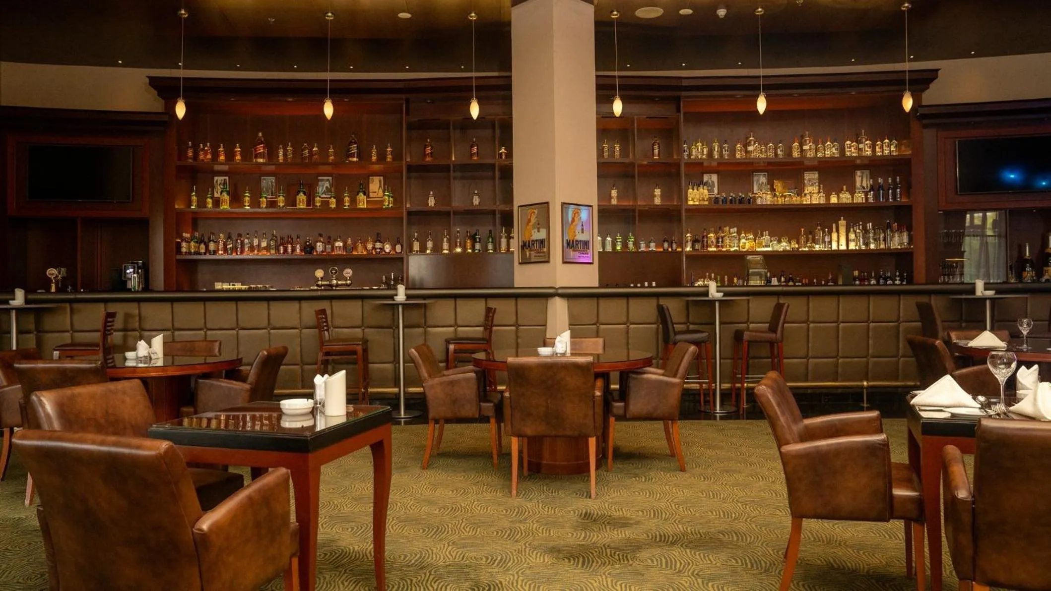 Lounge or bar in InterContinental Aqaba by IHG