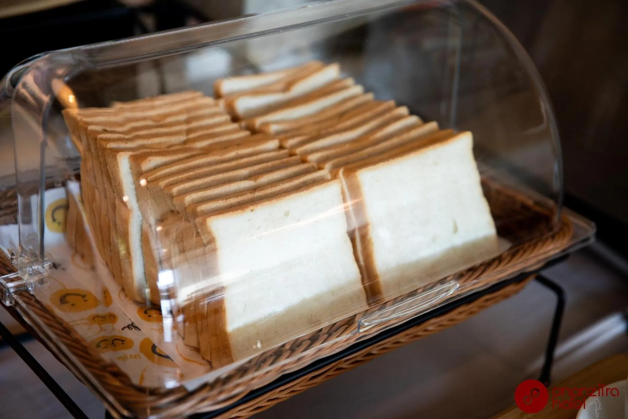 Food and drinks in Ananzitra Hotel