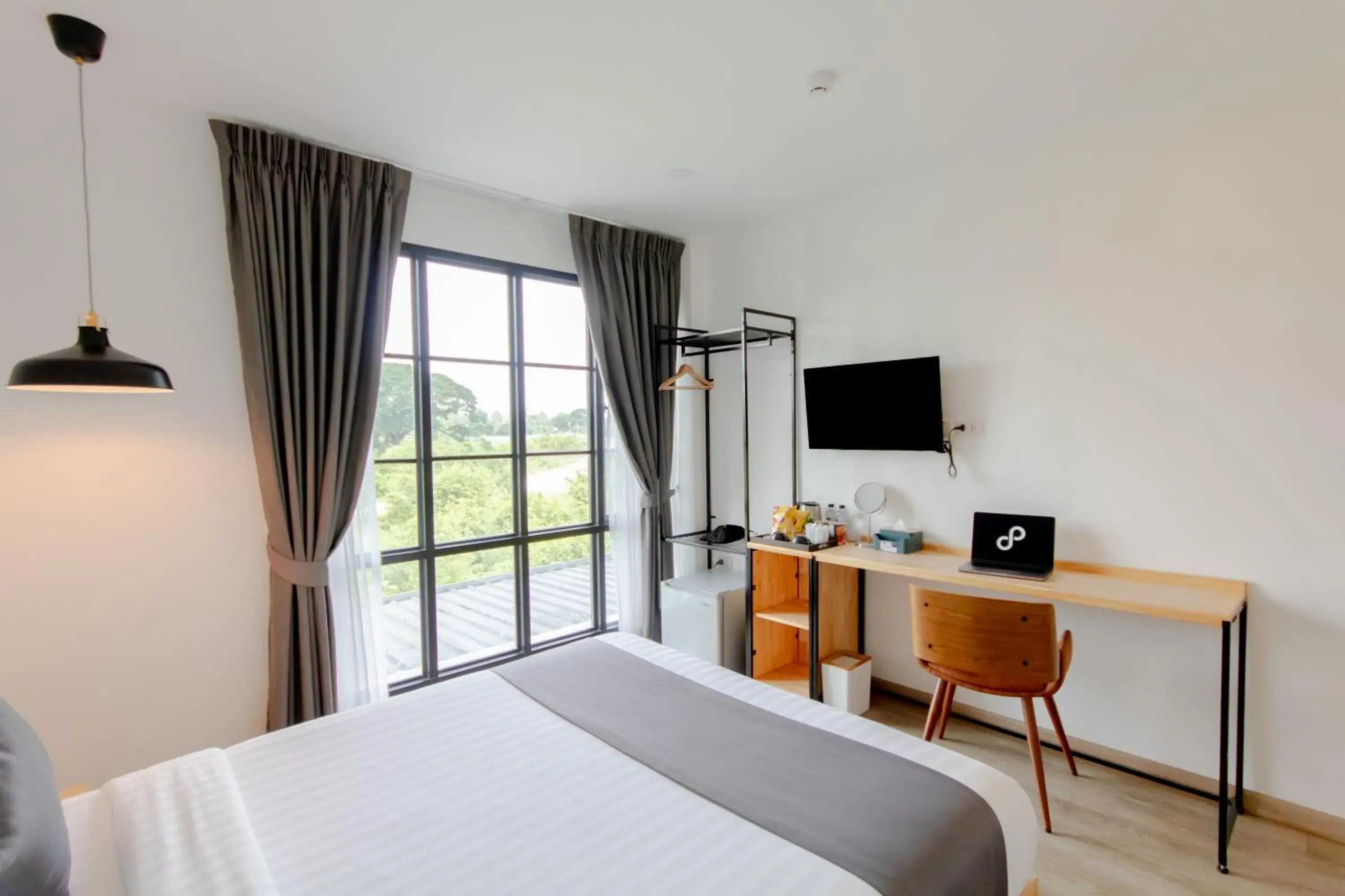 TV and multimedia, Bed in Ananzitra Hotel TV and multimedia, Bed in Ananzitra Hotel