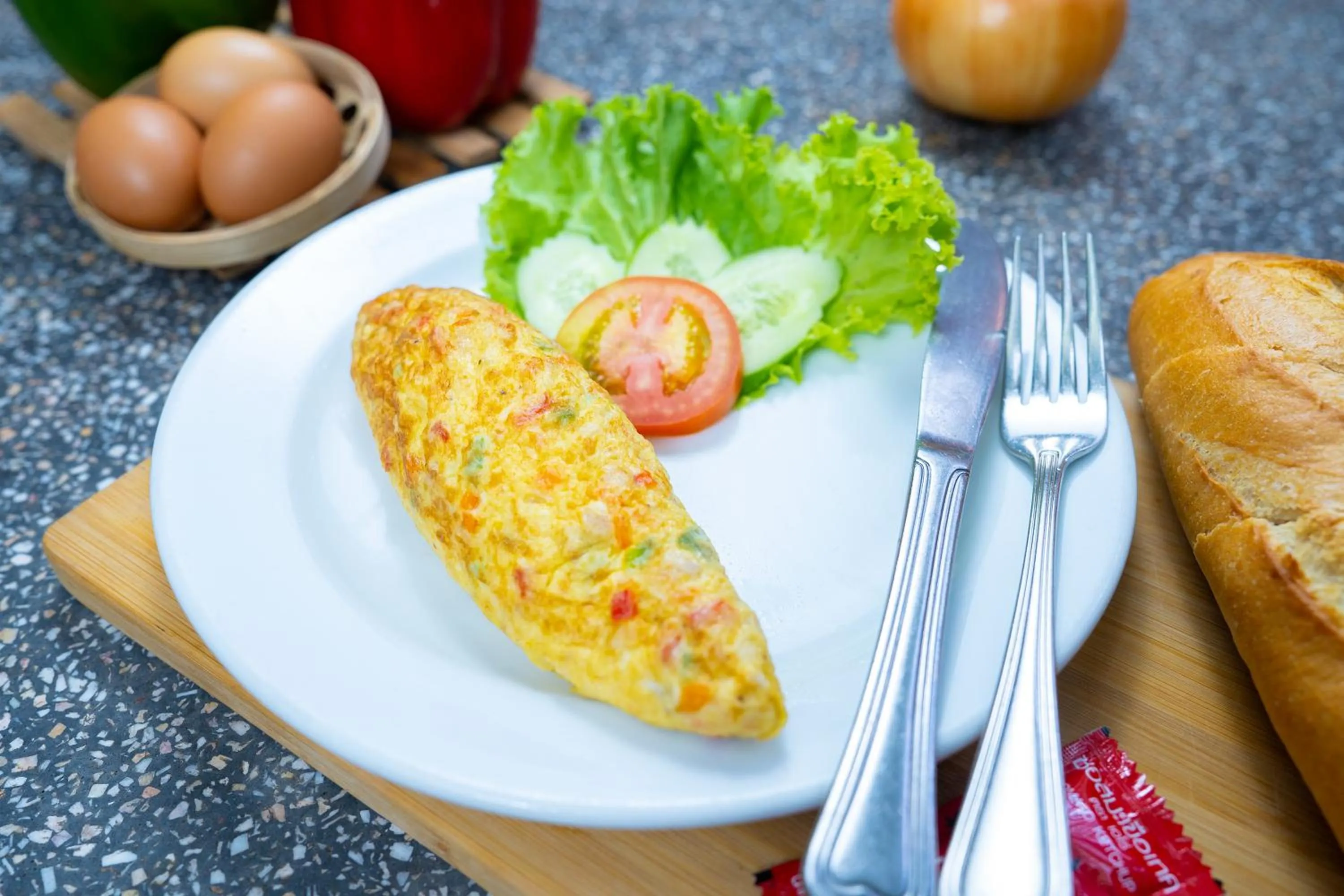 Restaurant/places to eat in Moly Resort