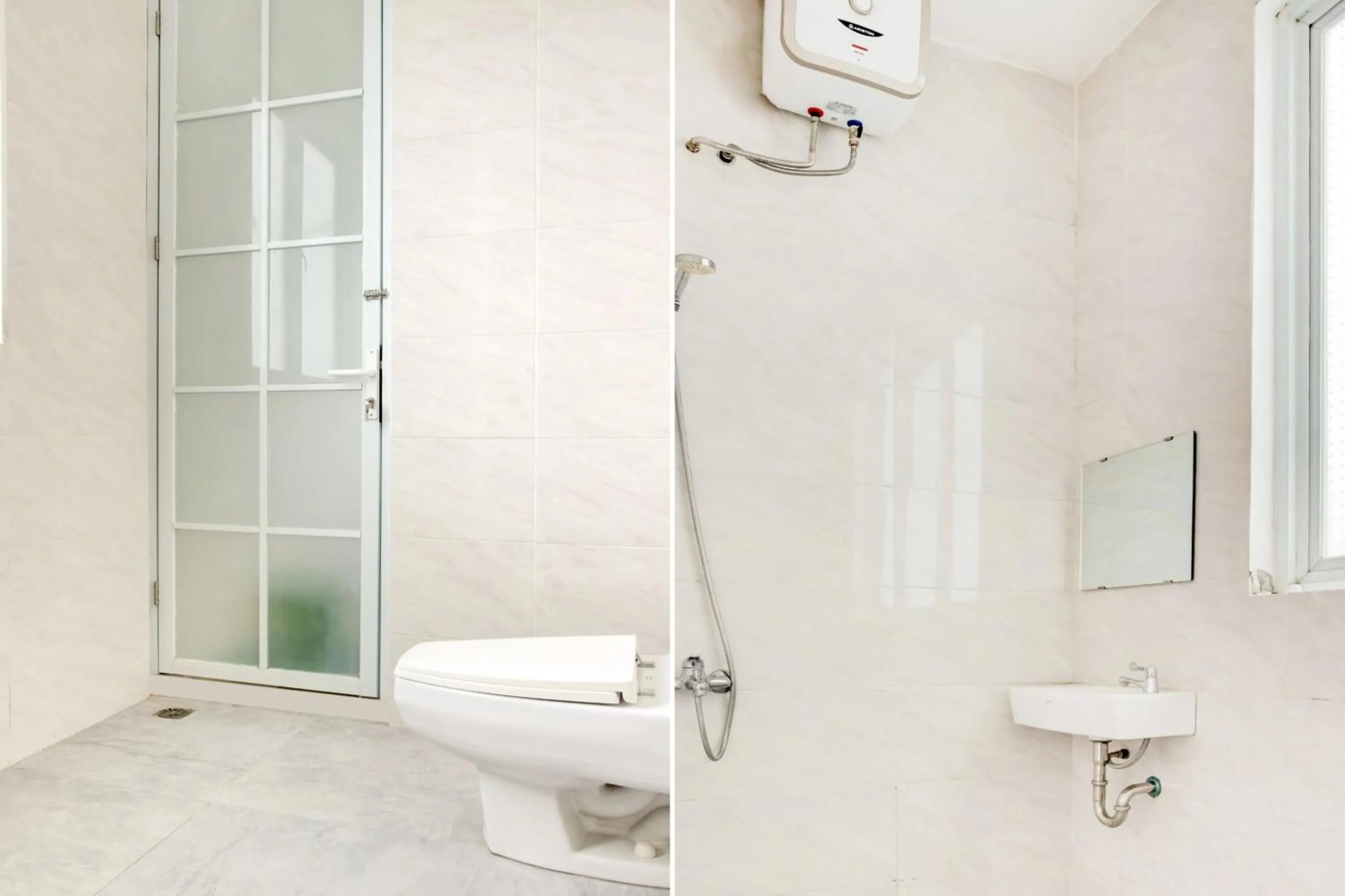 Bathroom in Hotel O Panakkukang Near Mall Panakkukang Formerly Golden White House