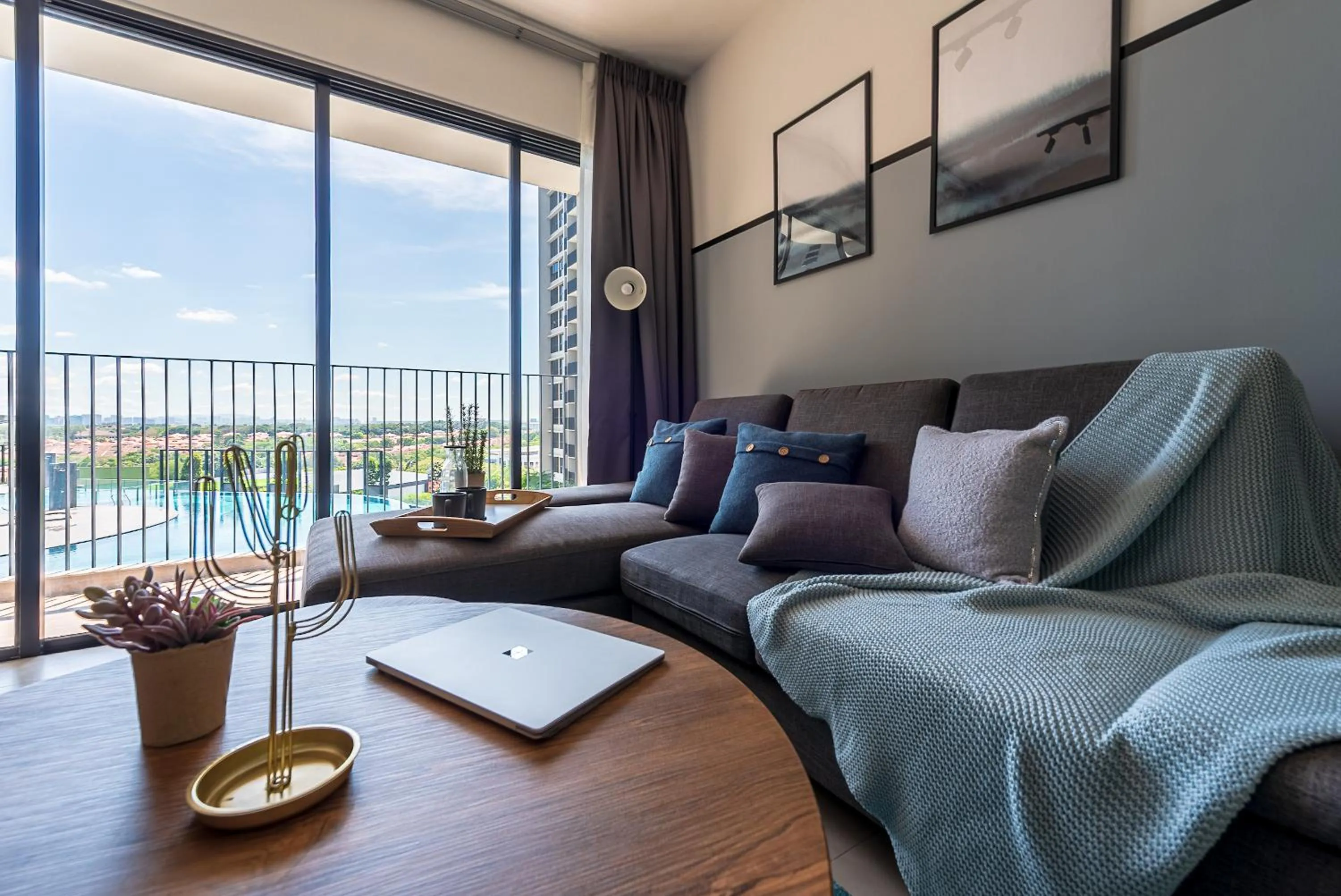 Living room in Time To Relax v 3BR Geo Bukit Rimau,Shah Alam by Verano