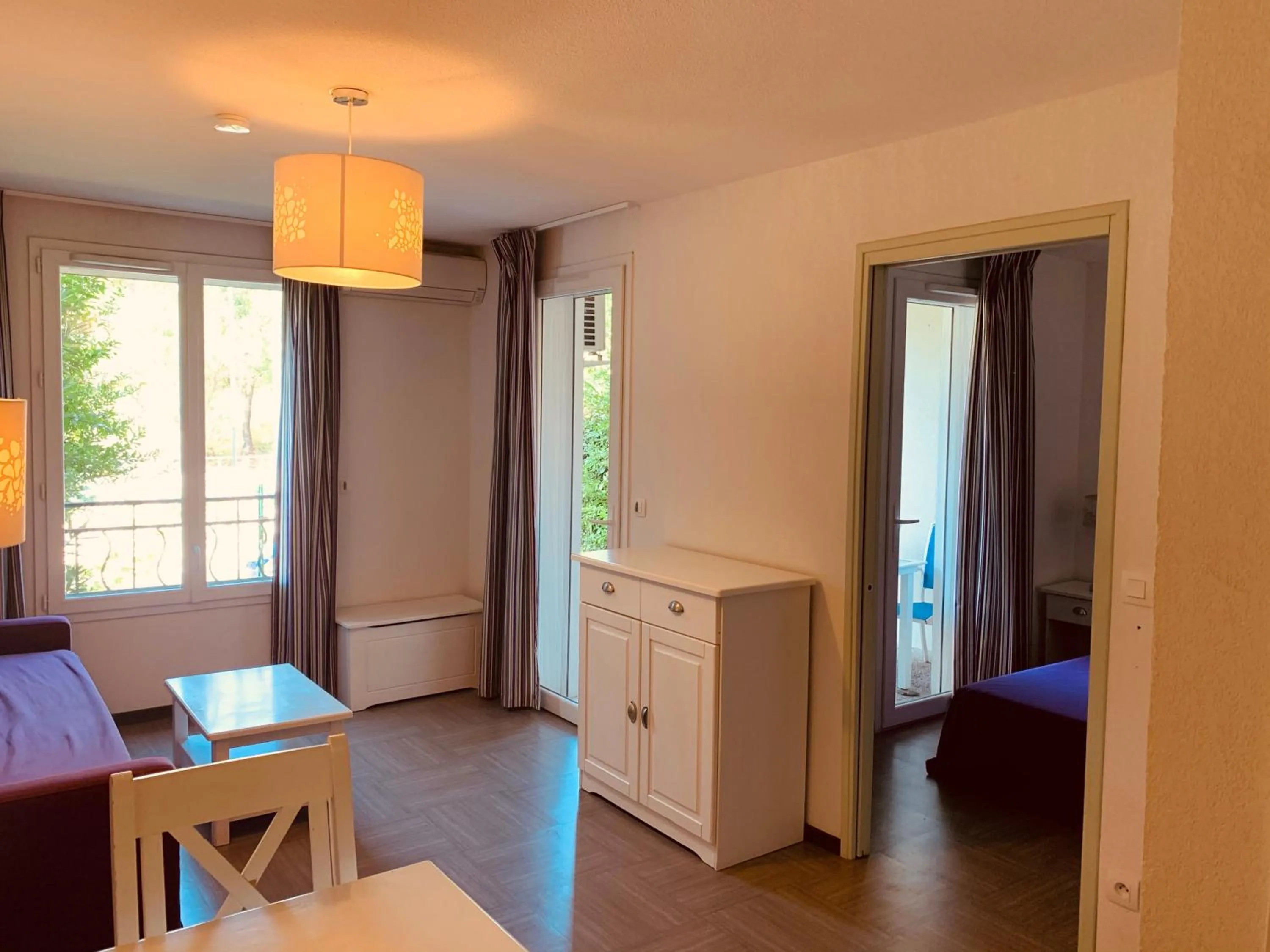 Photo of the whole room in Terres de France - Résidence Côté Provence