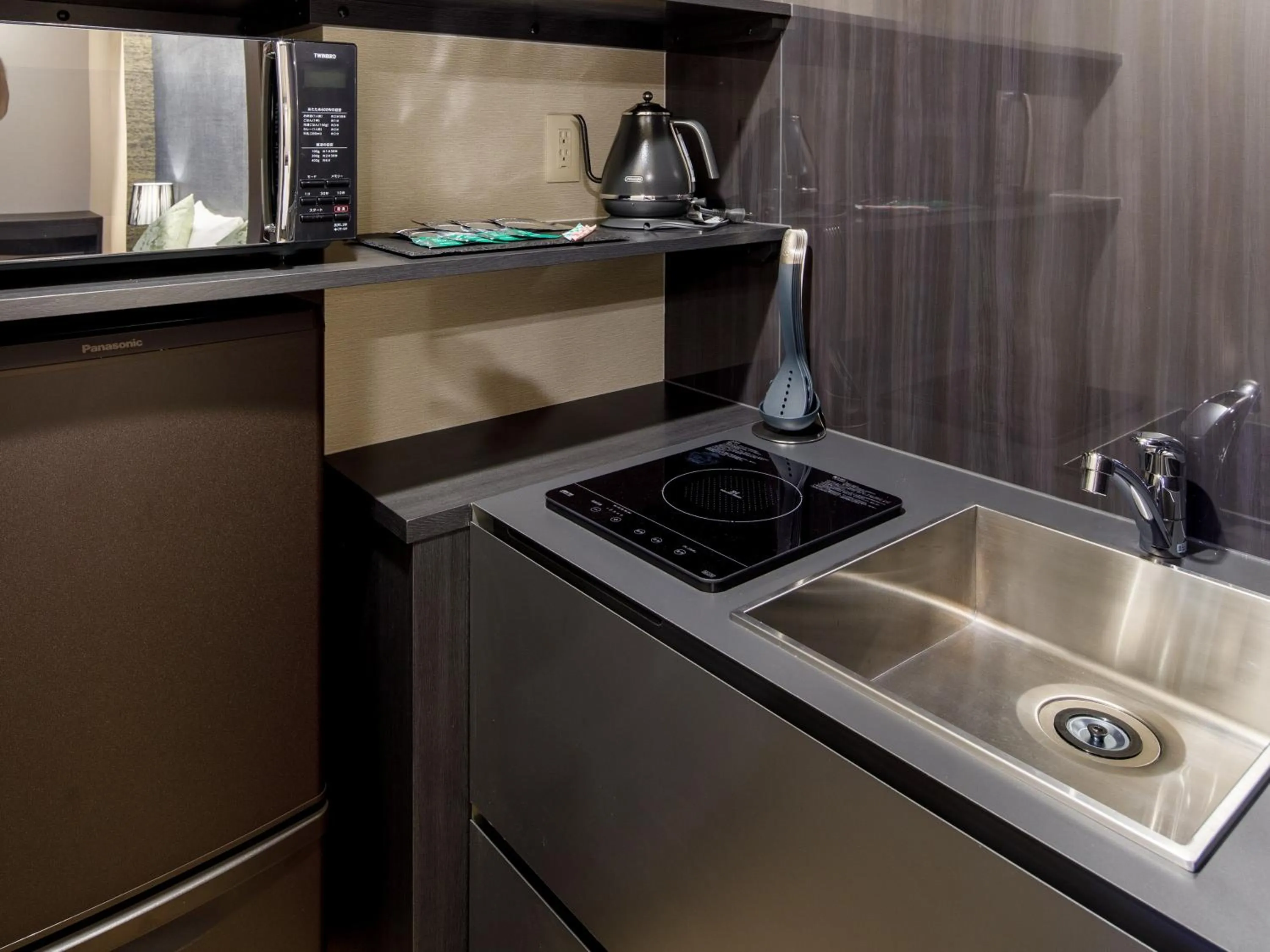 Kitchen or kitchenette in Connect inn Shichijo-Kawaramachi