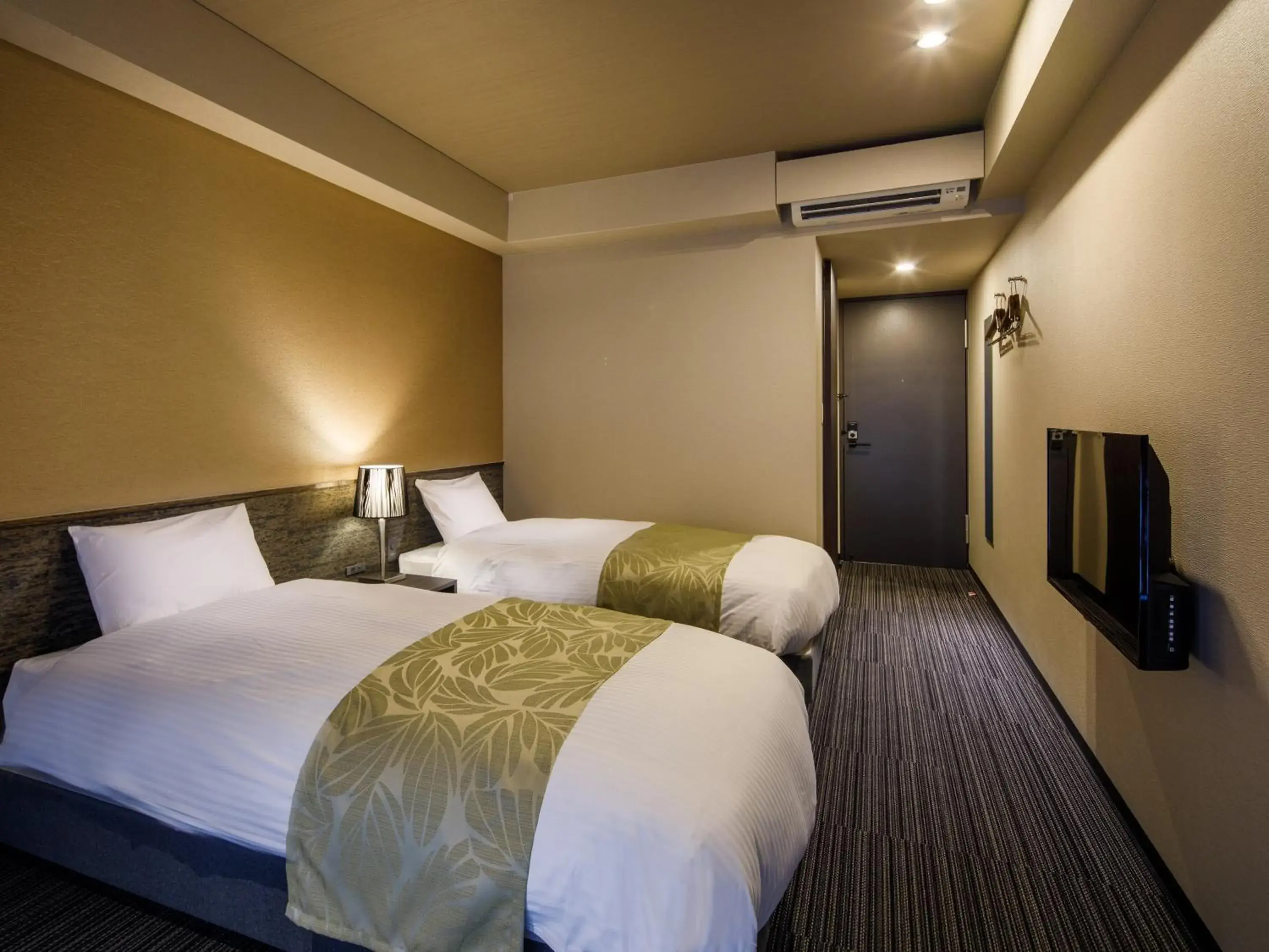 Twin Room with Private Bathroom - single occupancy in Connect inn Shichijo-Kawaramachi Twin Room with Private Bathroom - single occupancy in Connect inn Shichijo-Kawaramachi