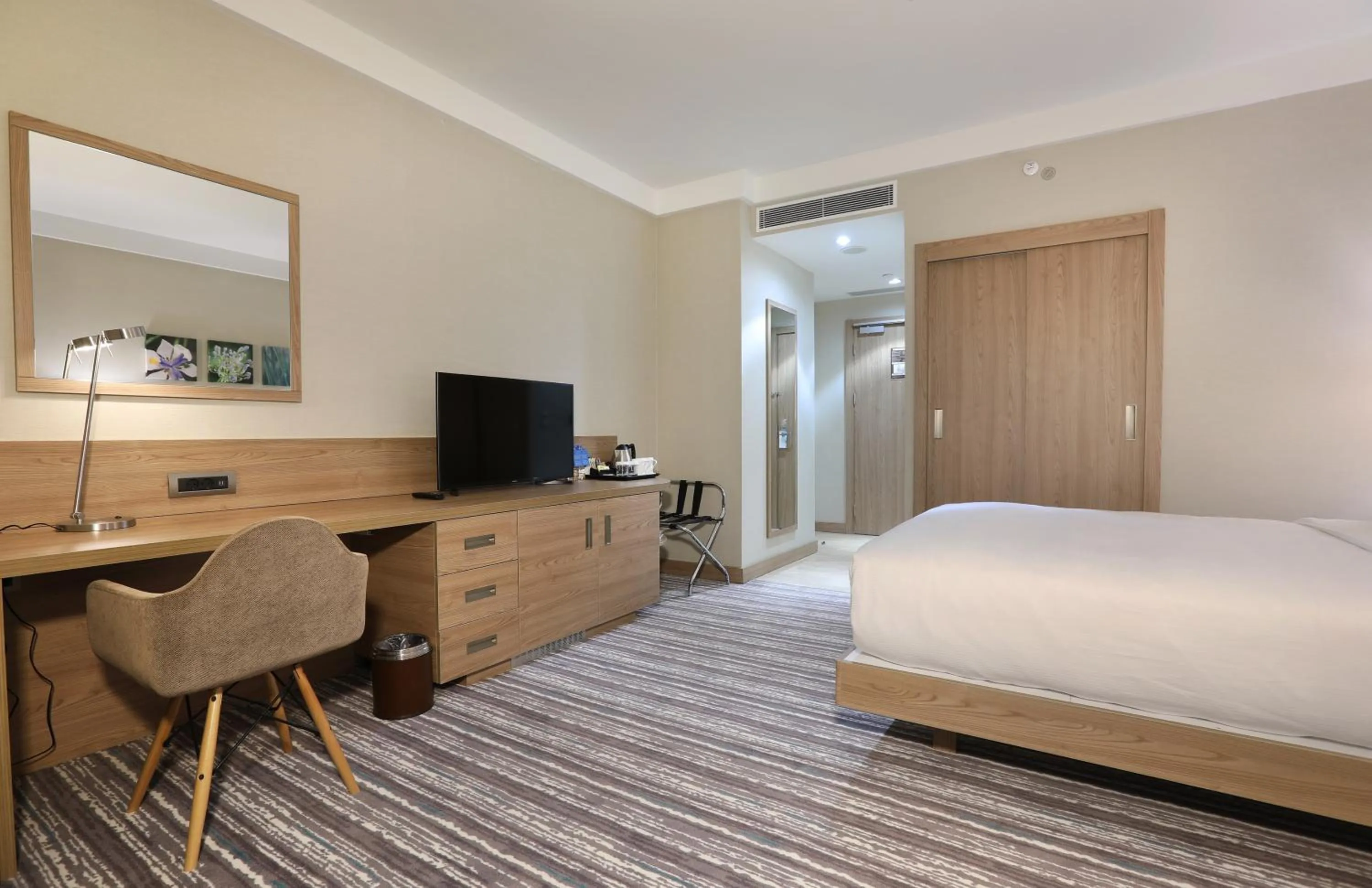 Bedroom, Bed in Park Dedeman Adıyaman Hotel