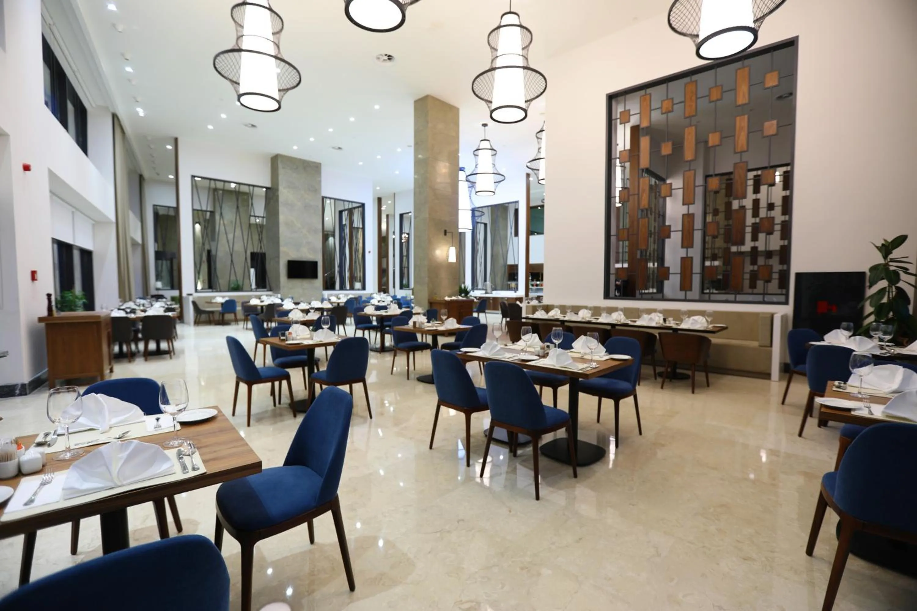 Restaurant/places to eat in Park Dedeman Adıyaman Hotel