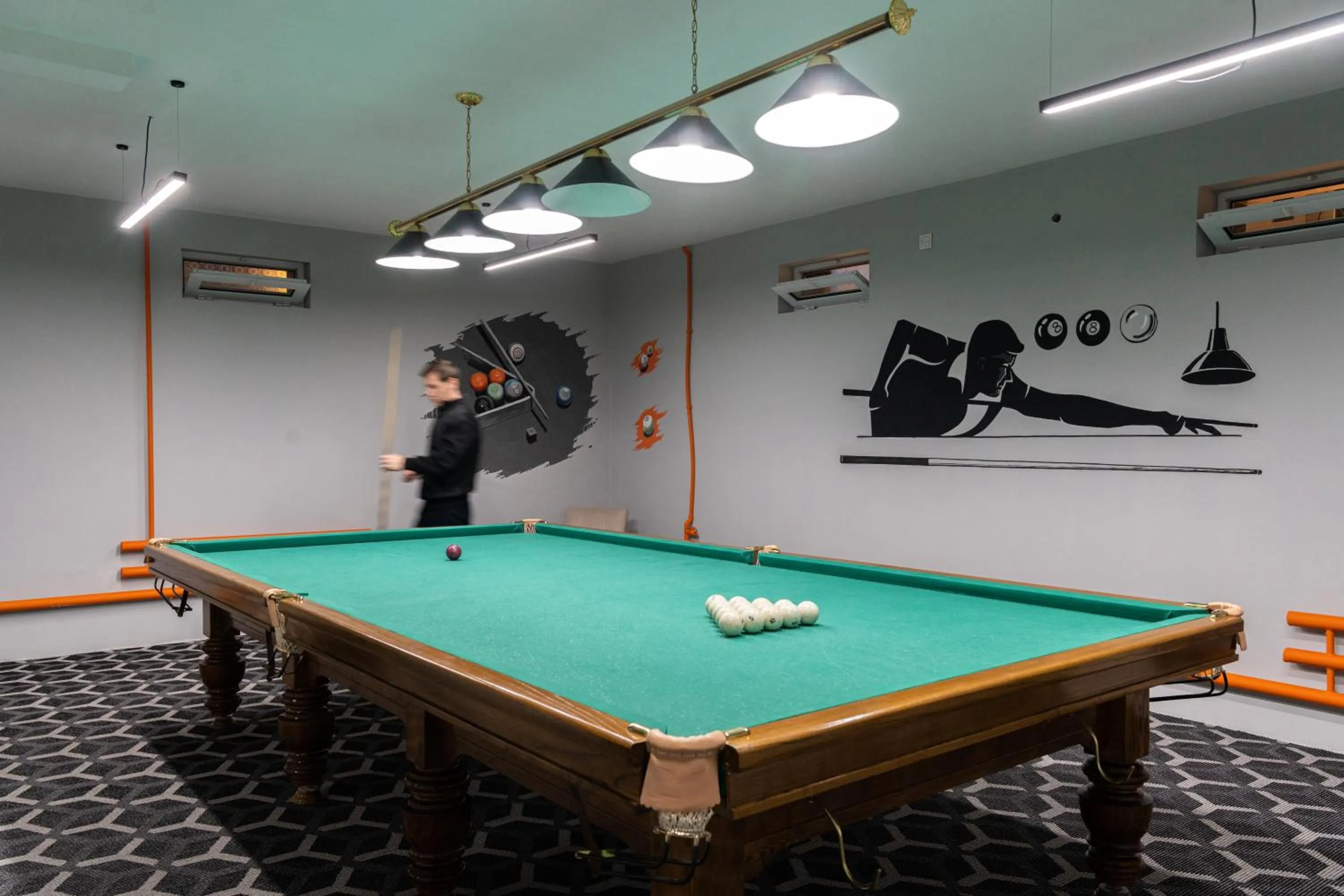 Billiard in Shoxjahon Hotel - 600 Mbps Internet