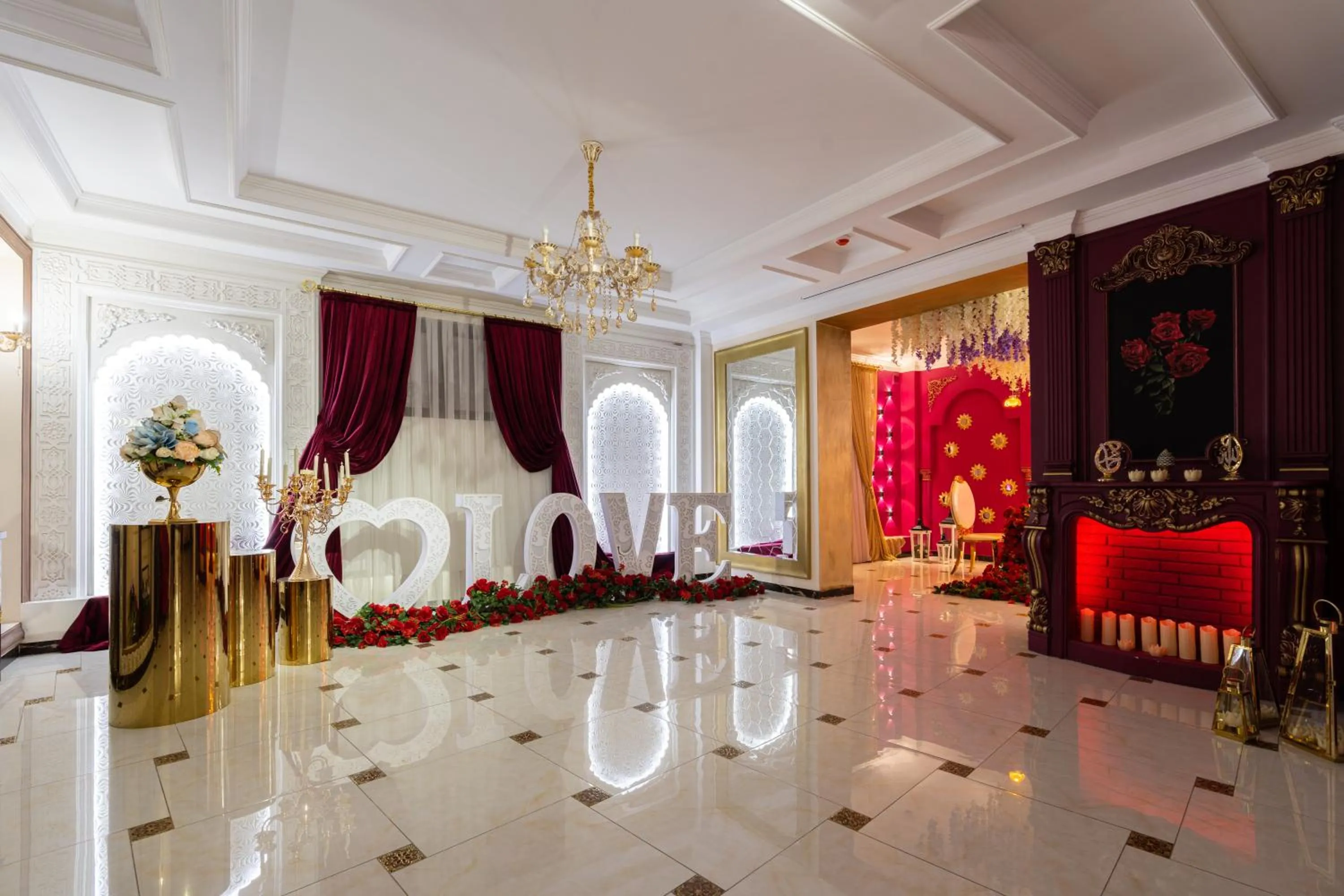 Restaurant/places to eat in Shoxjahon Hotel - 600 Mbps Internet